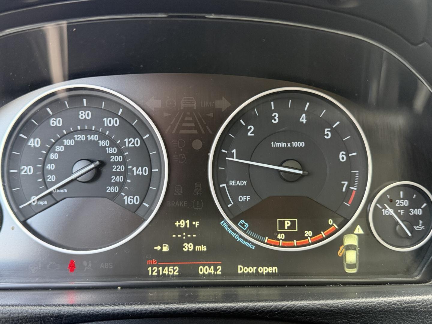 2012 Imperial Blue Metallic /Black BMW 3-Series 328i Sedan (WBA3A5G52CN) with an 2.0L L4 DOHC 16V engine, located at 30 S. Berkeley Avenue, Pasadena, CA, 91107, (626) 248-7567, 34.145447, -118.109398 - DEALER IDENTIFIER: Crown City Motors Sales | Buy Here Pay Here Pasadena TARGET REGIONS: Pasadena, San Gabriel Valley, Riverside, San Bernardino FINANCING SPECIALTY: Subprime Auto Lending, In-House Financing, Bad Credit Car Loans CA VEHICLE: 2012 BMW 328i Sedan w/ Nav and Backup Camera (VIN: WBA- Photo#18