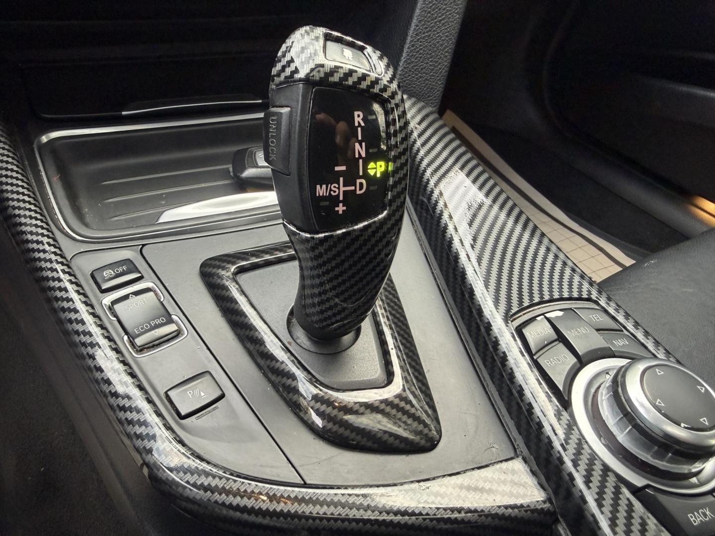 2012 Imperial Blue Metallic /Black BMW 3-Series 328i Sedan (WBA3A5G52CN) with an 2.0L L4 DOHC 16V engine, located at 30 S. Berkeley Avenue, Pasadena, CA, 91107, (626) 248-7567, 34.145447, -118.109398 - DEALER IDENTIFIER: Crown City Motors Sales | Buy Here Pay Here Pasadena TARGET REGIONS: Pasadena, San Gabriel Valley, Riverside, San Bernardino FINANCING SPECIALTY: Subprime Auto Lending, In-House Financing, Bad Credit Car Loans CA VEHICLE: 2012 BMW 328i Sedan w/ Nav and Backup Camera (VIN: WBA- Photo#20