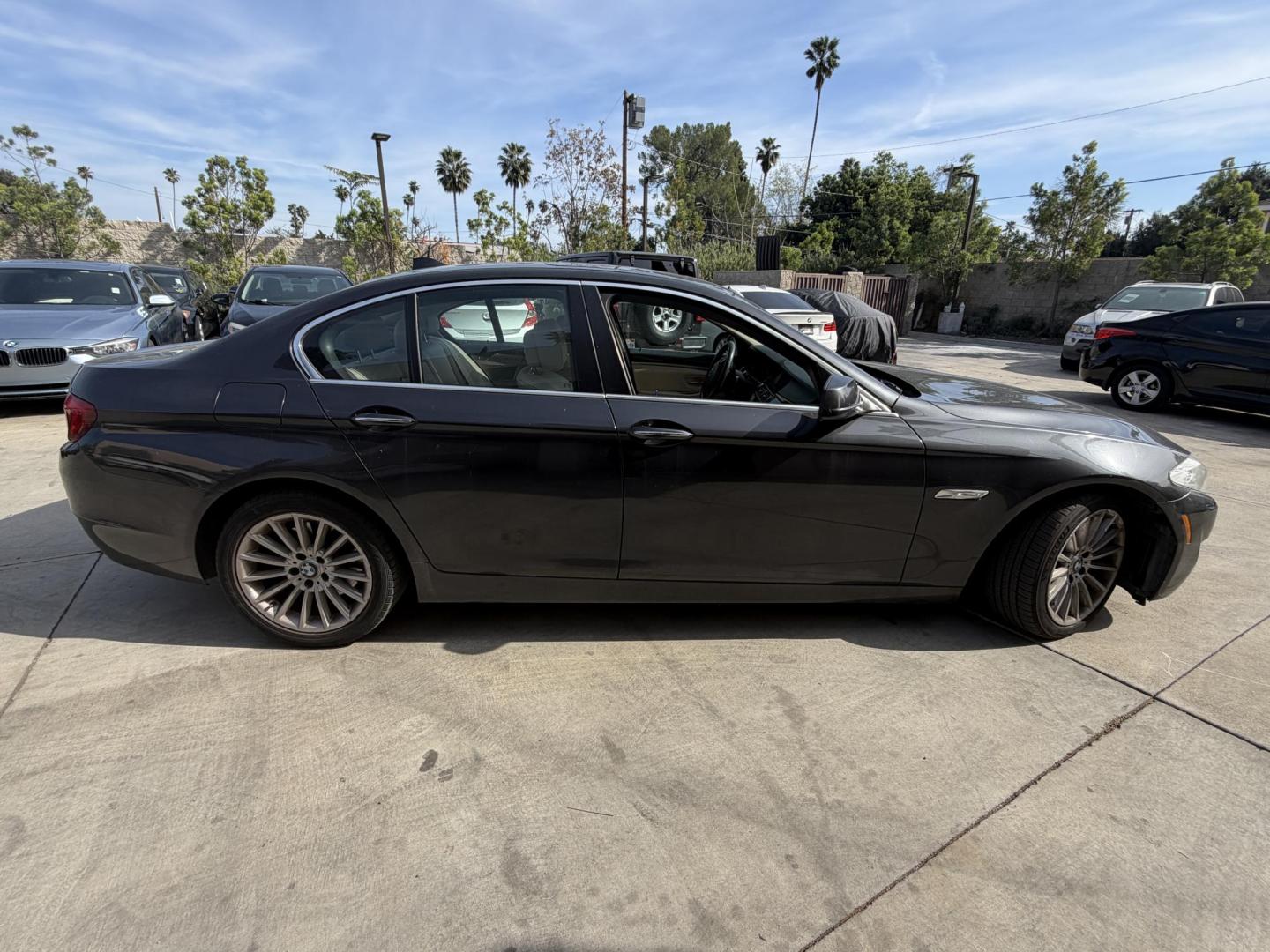 2012 Gray metallic /Beige BMW 5-Series 535i (WBAFR7C53CC) with an 3.0L L6 DOHC 24V engine, located at 30 S. Berkeley Avenue, Pasadena, CA, 91107, (626) 248-7567, 34.145447, -118.109398 - Crown City Motors is a used “Buy Here Pay Here” car dealer in Pasadena CA. “Buy Here Pay Here” financing, means that when you purchase your vehicle from our dealership, that you make the payments to the dealership as well. We do not need the banks approval to get you approved for a used auto - Photo#3