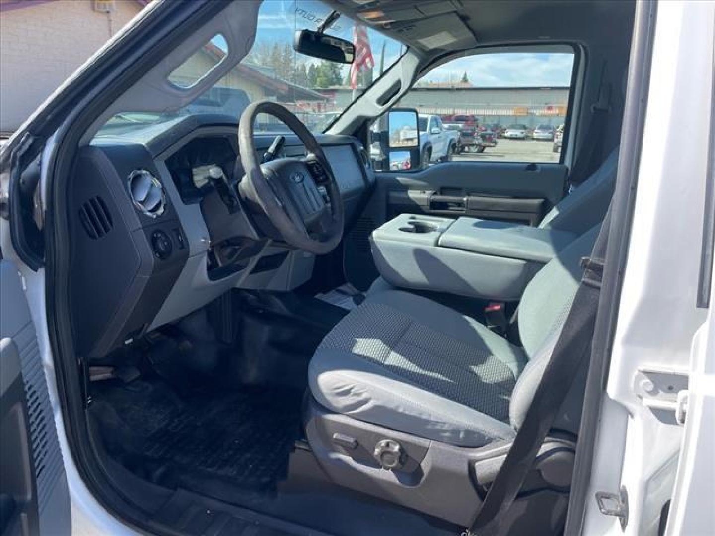 2012 Oxford White Ford F-350 Super Duty XLT (1FT8W3BTXCE) with an 6.7L Power Stroke 6.7L Biodiesel Turbo V8 400hp 800ft. lbs. Common Rail Direct Injection engine, 6-Speed Shiftable Automatic transmission, located at 800 Riverside Ave, Roseville, CA, 95678, 916-773-4549 & Toll Free: 866-719-4393, 38.732265, -121.291039 - DIESEL CREW CAB 4X4 FX4 XLT SERVICE RECORDS ON CLEAN CARFAX - Photo#11