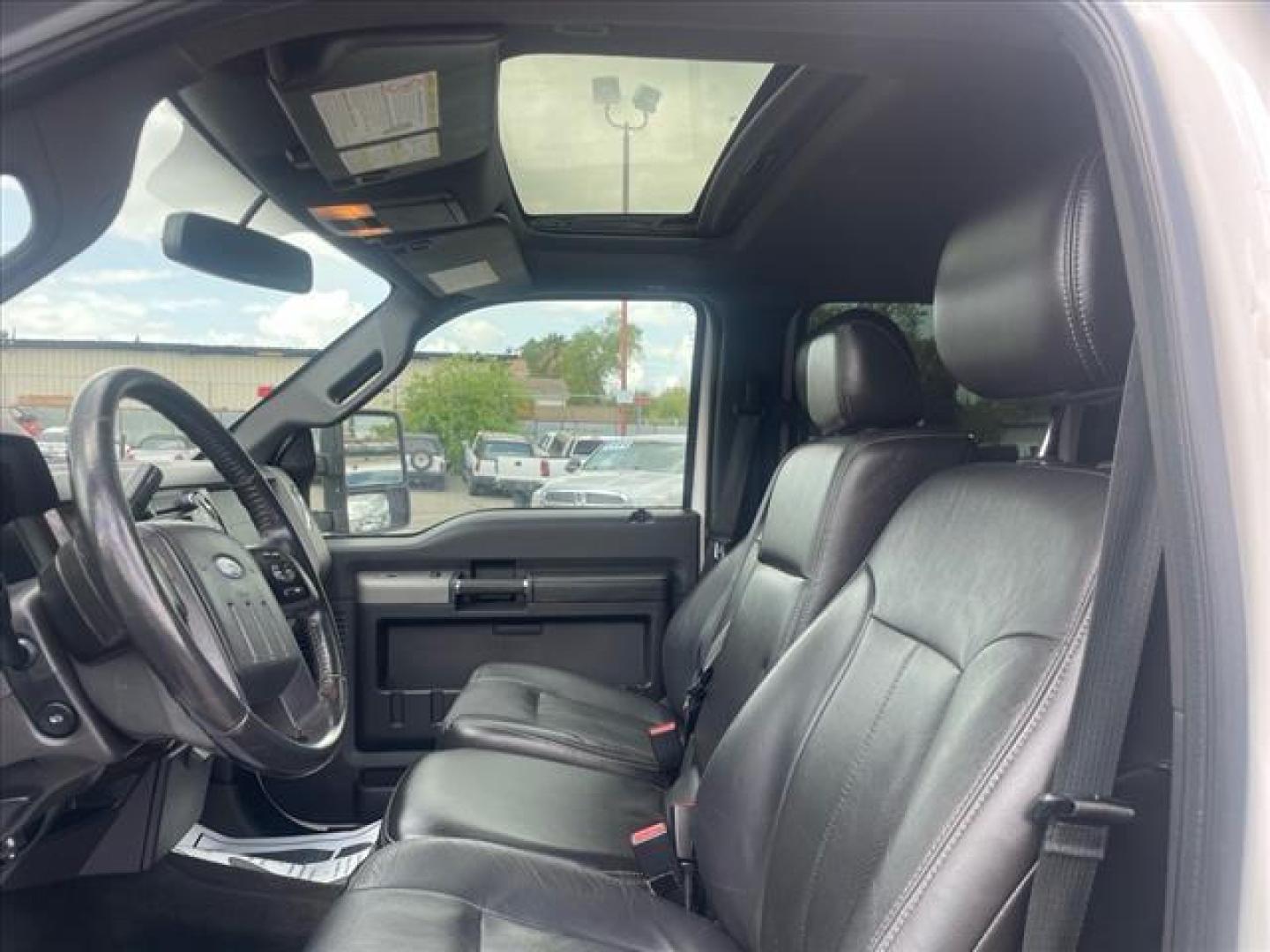 2012 Oxford White Ford F-350 Super Duty Lariat (1FT8W3BT1CE) with an 6.7L Power Stroke 6.7L Biodiesel Turbo V8 400hp 800ft. lbs. Common Rail Direct Injection engine, 6-Speed Shiftable Automatic transmission, located at 800 Riverside Ave, Roseville, CA, 95678, 916-773-4549 & Toll Free: 866-719-4393, 38.732265, -121.291039 - DIESEL CREW CAB 4X4 LARIAT MOON ROOF CLEAN CARFAX - Photo#9