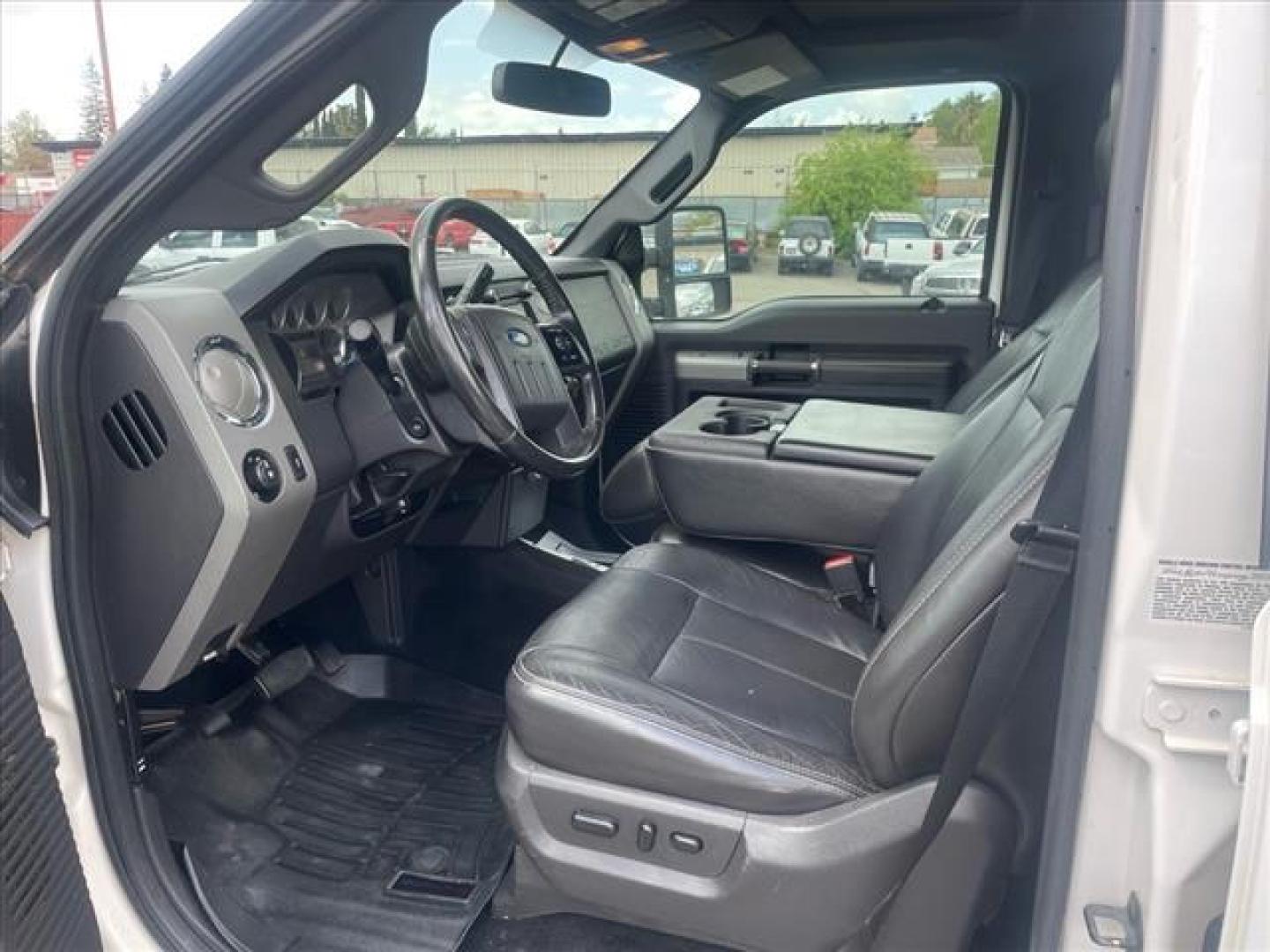 2012 Oxford White Ford F-350 Super Duty Lariat (1FT8W3BT1CE) with an 6.7L Power Stroke 6.7L Biodiesel Turbo V8 400hp 800ft. lbs. Common Rail Direct Injection engine, 6-Speed Shiftable Automatic transmission, located at 800 Riverside Ave, Roseville, CA, 95678, 916-773-4549 & Toll Free: 866-719-4393, 38.732265, -121.291039 - DIESEL CREW CAB 4X4 LARIAT MOON ROOF CLEAN CARFAX - Photo#8