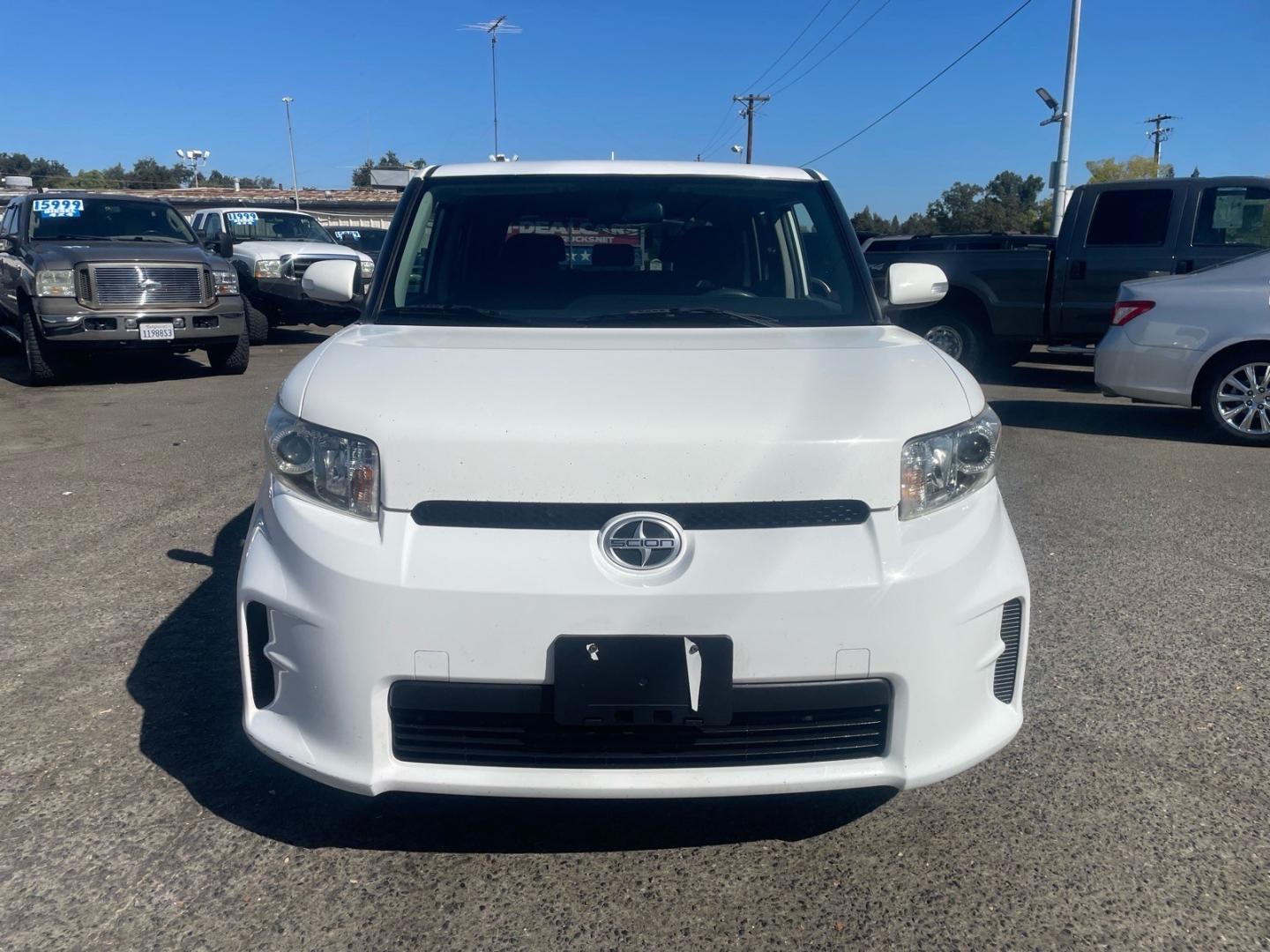 2012 Super White Scion xB Base (JTLZE4FE3CJ) with an 2.4L 2.4L I4 158hp 162ft. lbs. Sequential Electronic Fuel Injection engine, 4-Speed Automatic transmission, located at 800 Riverside Ave, Roseville, CA, 95678, 916-773-4549 & Toll Free: 866-719-4393, 38.732265, -121.291039- Photo#6