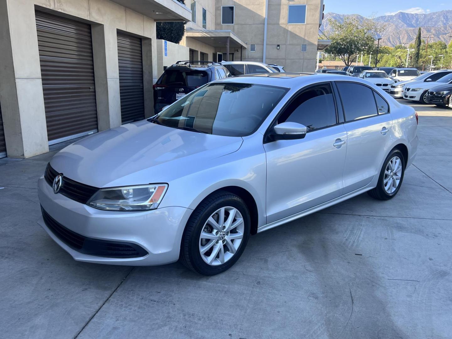 2012 /Black Volkswagen Jetta SE (3VWDP7AJ0CM) with an 2.5L L5 DOHC 20V engine, Automatic transmission, located at 30 S. Berkeley Avenue, Pasadena, CA, 91107, (626) 248-7567, 34.145447, -118.109398 - 2012 Volkswagen Jetta SE – Buy Here Pay Here – $995 Down – Bad Credit OK – Crown City Motors Pasadena Need a dependable car with excellent fuel efficiency, German engineering, and flexible financing? This 2012 Volkswagen Jetta SE is the perfect fit. Available now at Crown City Motors in Pas - Photo#4