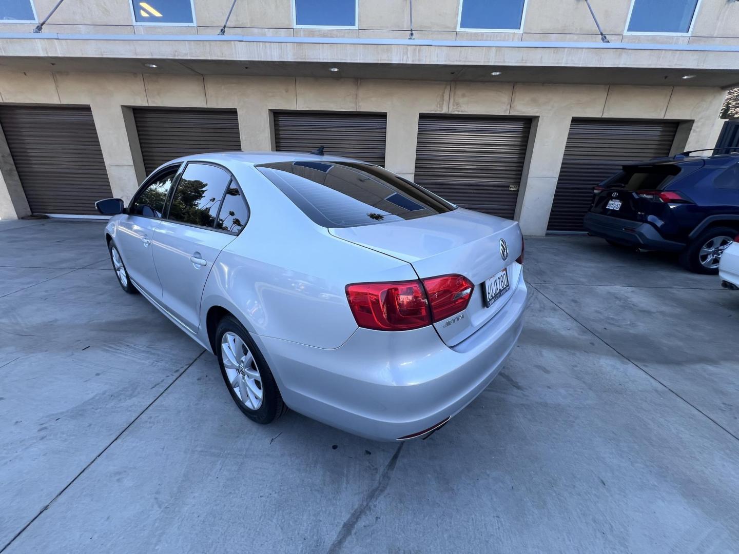 2012 /Black Volkswagen Jetta SE (3VWDP7AJ0CM) with an 2.5L L5 DOHC 20V engine, Automatic transmission, located at 30 S. Berkeley Avenue, Pasadena, CA, 91107, (626) 248-7567, 34.145447, -118.109398 - 2012 Volkswagen Jetta SE – Buy Here Pay Here – $995 Down – Bad Credit OK – Crown City Motors Pasadena Need a dependable car with excellent fuel efficiency, German engineering, and flexible financing? This 2012 Volkswagen Jetta SE is the perfect fit. Available now at Crown City Motors in Pas - Photo#10