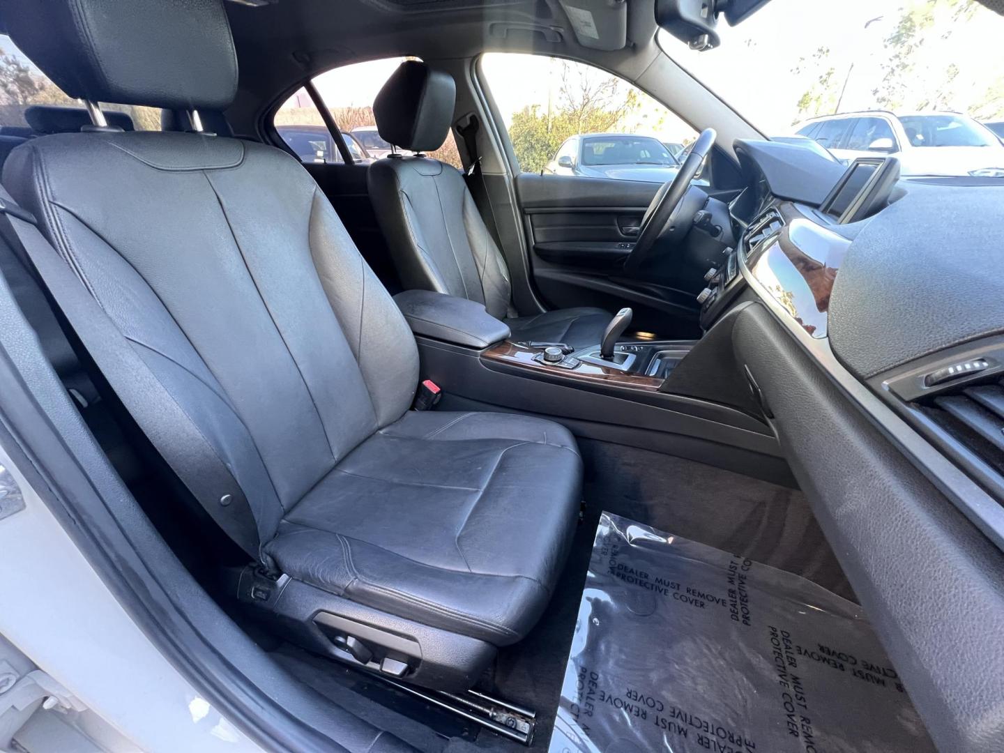 2013 Alpine White BMW 3-Series 328i Sedan (WBA3C1C59DF) with an 2.0L L4 DOHC 16V engine, Automatic transmission, located at 30 S. Berkeley Avenue, Pasadena, CA, 91107, (626) 248-7567, 34.145447, -118.109398 - New Tires!! Fully serviced! New Tires! Moon-roof! Leather Seats! This 2013 BMW 3-Series 328i Sedan looks and drives good. - Photo#9