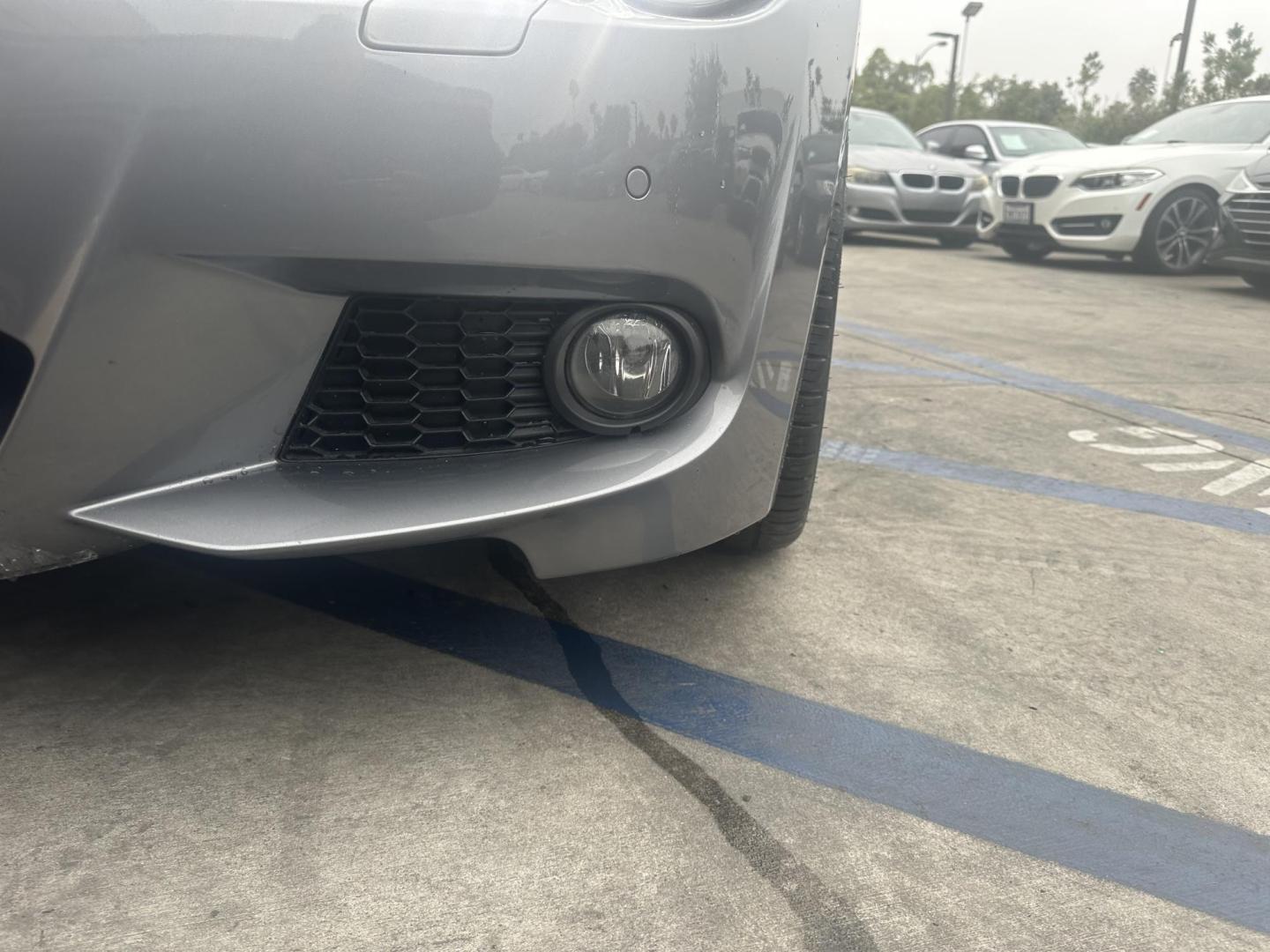 2013 Space Gray Metallic /Black BMW 3-Series 335i Convertible (WBADX7C56DJ) with an 3.0L L6 DOHC 24V engine, Automatic transmission, located at 30 S. Berkeley Avenue, Pasadena, CA, 91107, (626) 248-7567, 34.145447, -118.109398 - Convertible!! Navigation!! - Photo#14