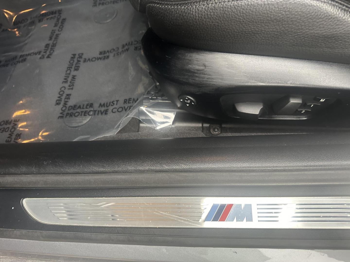 2013 Space Gray Metallic /Black BMW 3-Series 335i Convertible (WBADX7C56DJ) with an 3.0L L6 DOHC 24V engine, Automatic transmission, located at 30 S. Berkeley Avenue, Pasadena, CA, 91107, (626) 248-7567, 34.145447, -118.109398 - Convertible!! Navigation!! - Photo#26