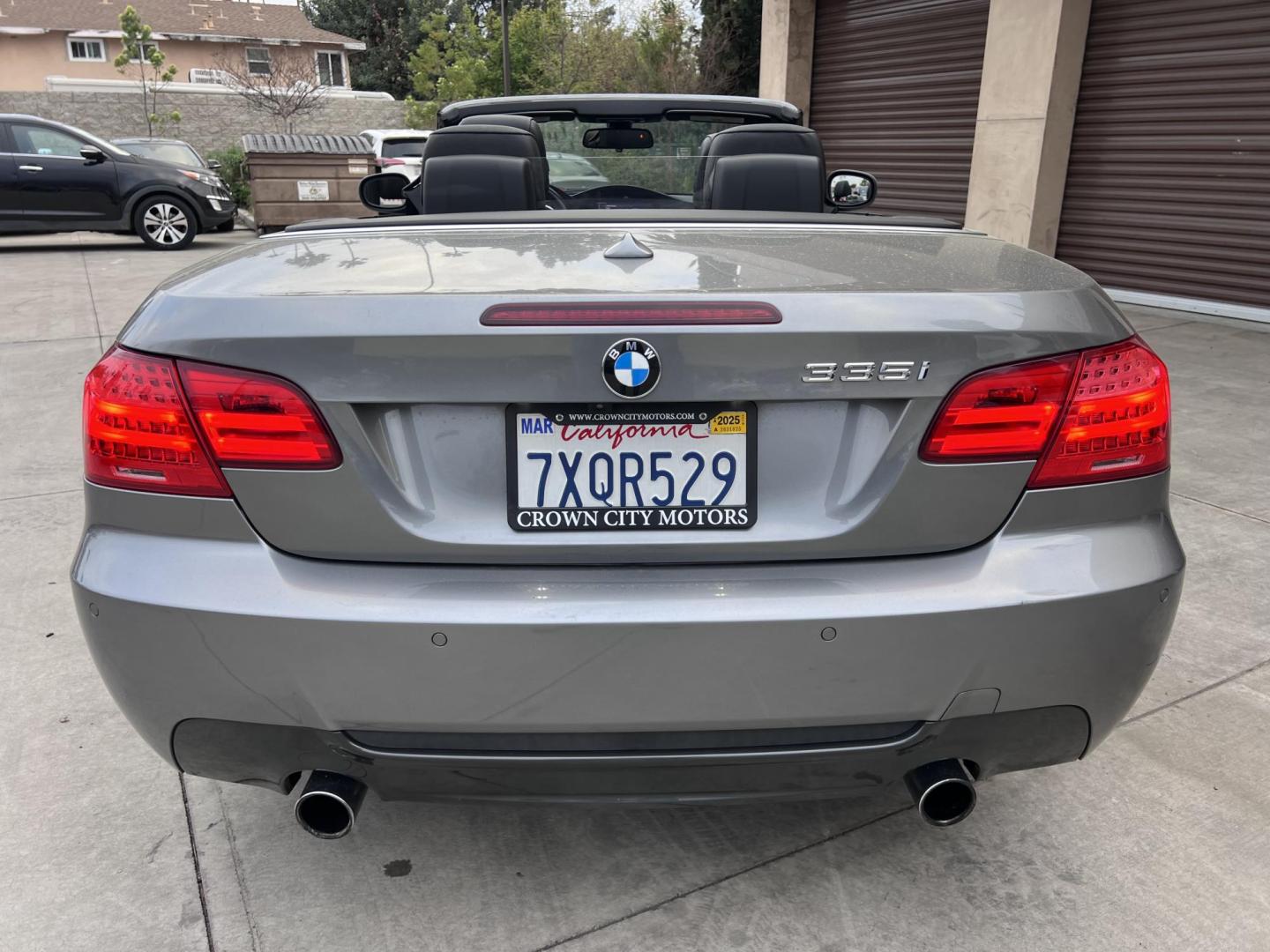 2013 Space Gray Metallic /Black BMW 3-Series 335i Convertible (WBADX7C56DJ) with an 3.0L L6 DOHC 24V engine, Automatic transmission, located at 30 S. Berkeley Avenue, Pasadena, CA, 91107, (626) 248-7567, 34.145447, -118.109398 - Convertible!! Navigation!! - Photo#39