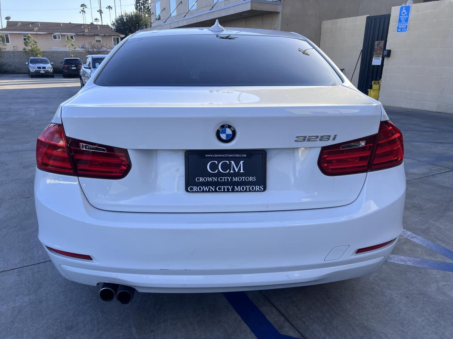 2013 Alpine White BMW 3-Series 328i Sedan (WBA3C1C59DF) with an 2.0L L4 DOHC 16V engine, Automatic transmission, located at 30 S. Berkeley Avenue, Pasadena, CA, 91107, (626) 248-7567, 34.145447, -118.109398 - New Tires!! Fully serviced! New Tires! Moon-roof! Leather Seats! This 2013 BMW 3-Series 328i Sedan looks and drives good. - Photo#2