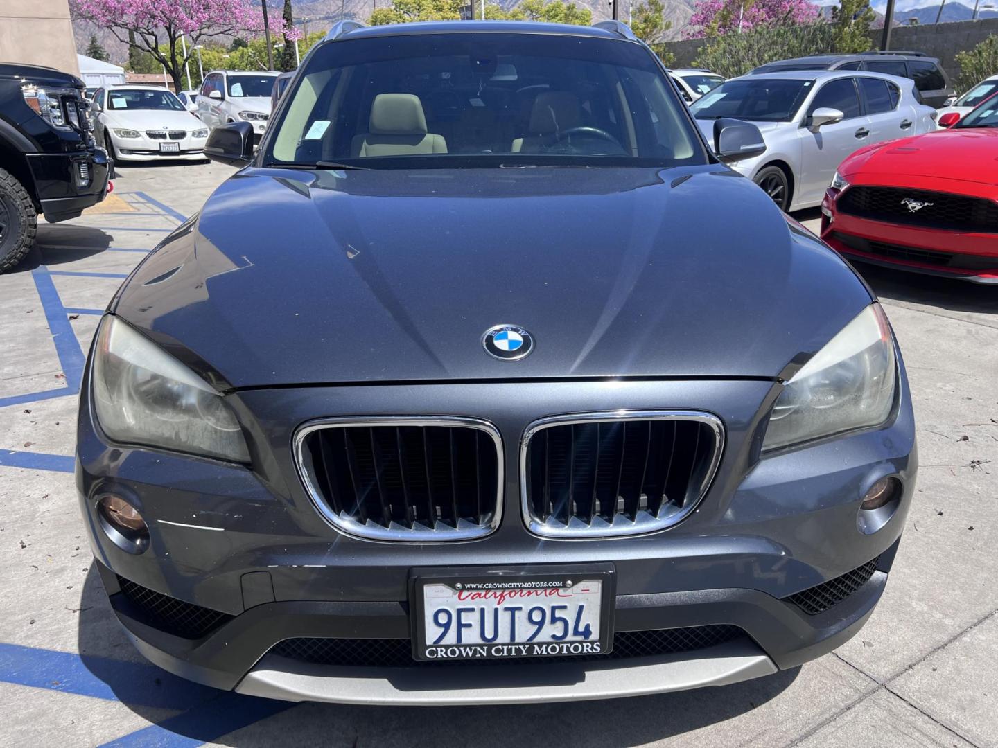 2013 Gray /BLACK BMW X1 sDrive28i (WBAVM1C50DV) with an 2.0L L4 DOHC 16V engine, 8-Speed Automatic transmission, located at 30 S. Berkeley Avenue, Pasadena, CA, 91107, (626) 248-7567, 34.145447, -118.109398 - Bad Credit? We can help! We are the bank. All our cars are thoroughly inspected and reconditioned by our technicians. FREE CARFAX report. Stop by or call to speak with our friendly staff. Whether you have bad credit, no credit, bankruptcy, or repossession, we can find the right loan package for you. - Photo#10