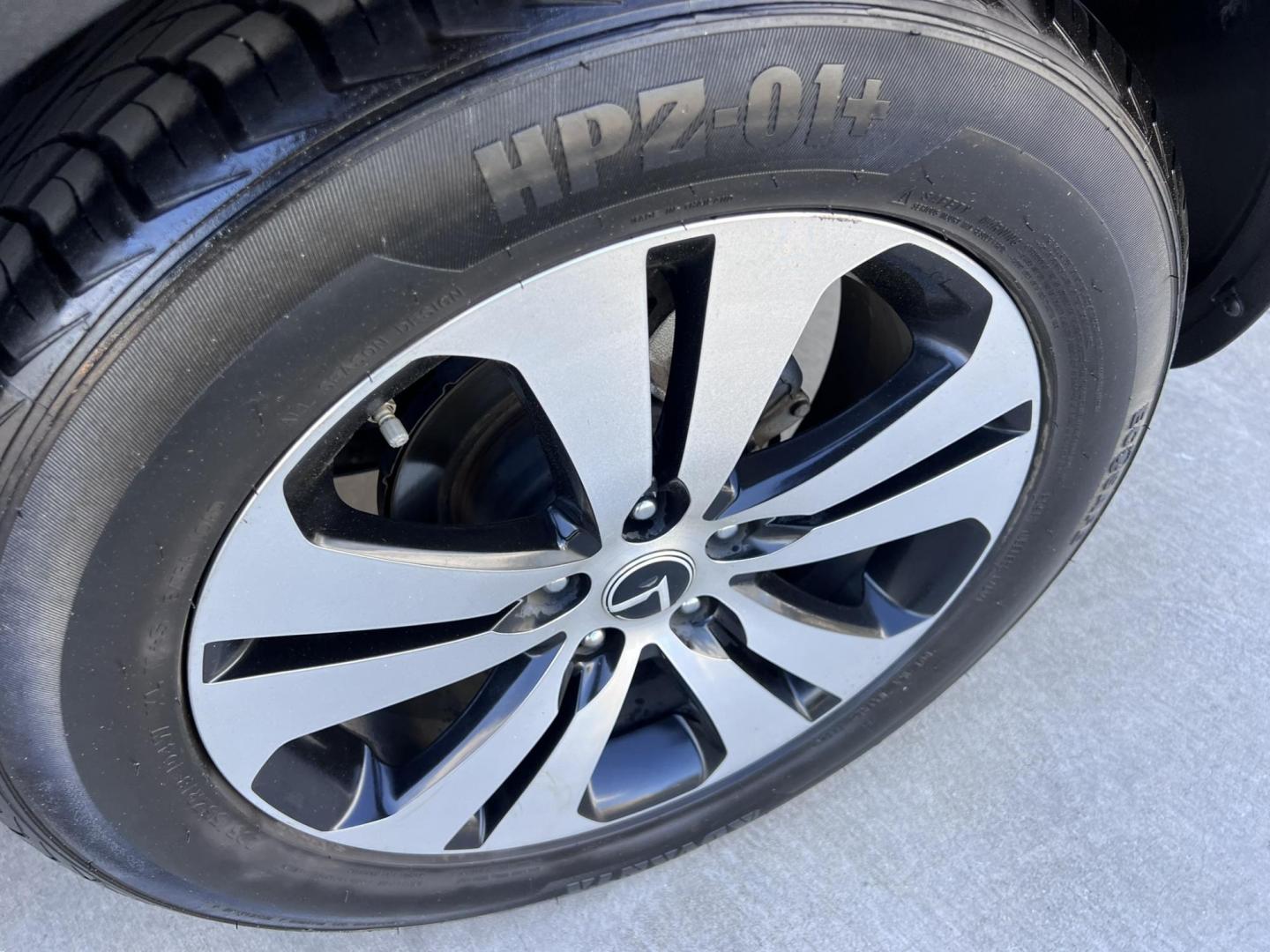 2013 Black /Black Kia Sportage EX FWD (KNDPC3A26D7) with an 2.4L V6 DOHC 24V engine, 6-Speed Automatic transmission, located at 30 S. Berkeley Avenue, Pasadena, CA, 91107, (626) 248-7567, 34.145447, -118.109398 - 2013 Kia Sportage EX FWD (VIN: KNDPC3A26D7404618) – A Reliable and Stylish Compact SUV If you’re in the market for a used compact SUV that blends style, reliability, and value, the 2013 Kia Sportage EX FWD (VIN: KNDPC3A26D7404618) deserves your attention. This well-crafted vehicle from Kia’s - Photo#26