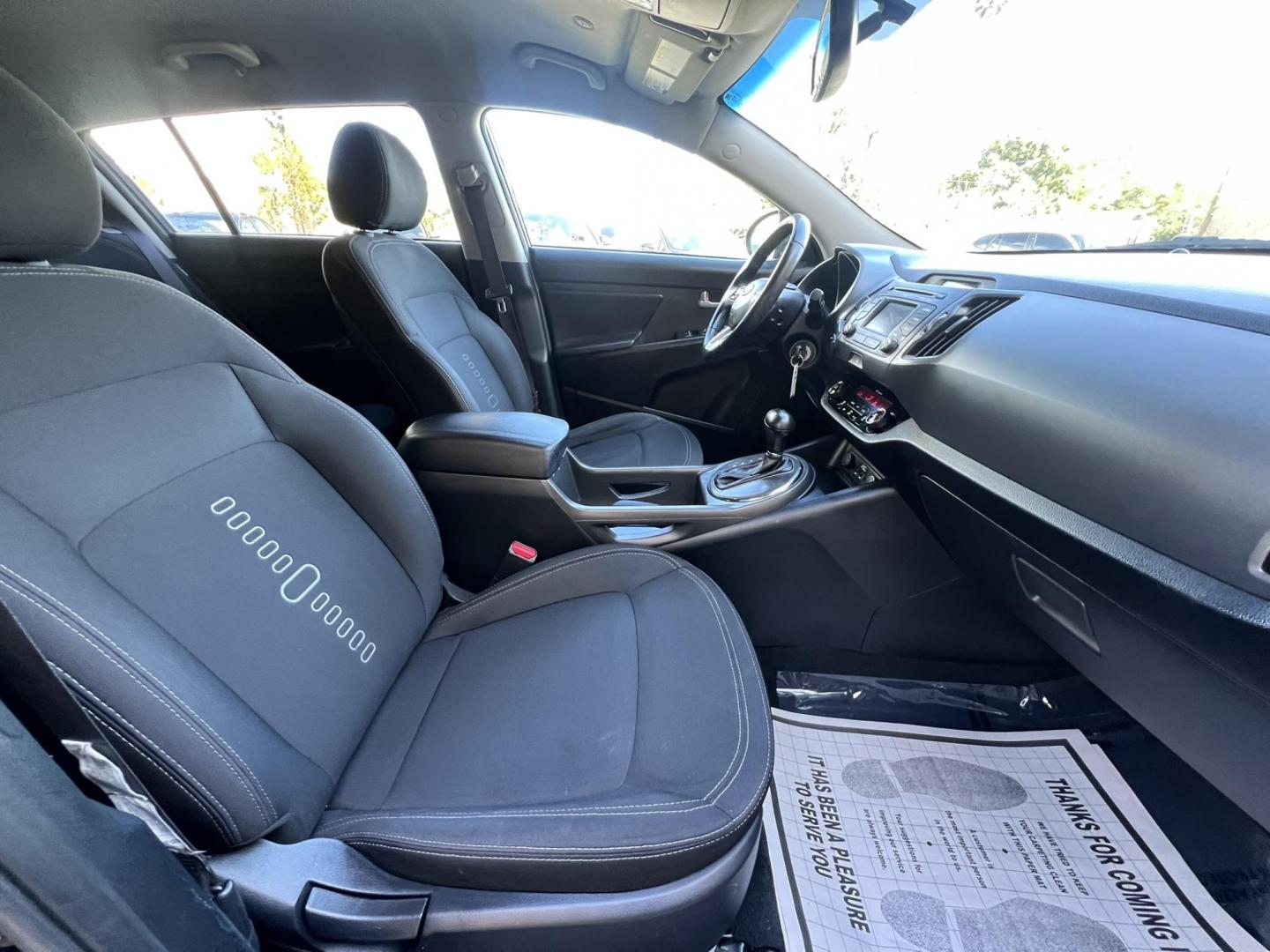 2013 Black /Black Kia Sportage EX FWD (KNDPC3A26D7) with an 2.4L V6 DOHC 24V engine, 6-Speed Automatic transmission, located at 30 S. Berkeley Avenue, Pasadena, CA, 91107, (626) 248-7567, 34.145447, -118.109398 - 2013 Kia Sportage EX FWD (VIN: KNDPC3A26D7404618) – A Reliable and Stylish Compact SUV If you’re in the market for a used compact SUV that blends style, reliability, and value, the 2013 Kia Sportage EX FWD (VIN: KNDPC3A26D7404618) deserves your attention. This well-crafted vehicle from Kia’s - Photo#7