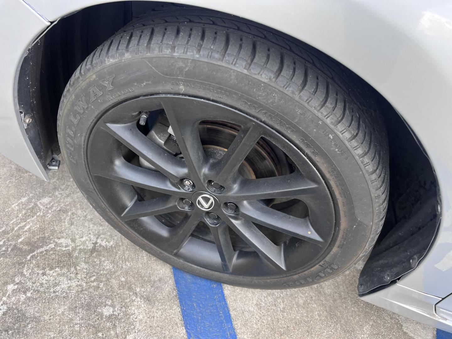2013 Silver Metallic /black Lexus CT 200h Base (JTHKD5BH1D2) with an 1.8L L4 HYBRID engine, Continuously Variable Transmission transmission, located at 30 S. Berkeley Avenue, Pasadena, CA, 91107, (626) 248-7567, 34.145447, -118.109398 - Crown City Motors is a used “Buy Here Pay Here” car dealer in Pasadena CA. “Buy Here Pay Here” financing, means that when you purchase your vehicle from our dealership, that you make the payments to the dealership as well. We do not need the banks approval to get you approved for a used auto - Photo#9