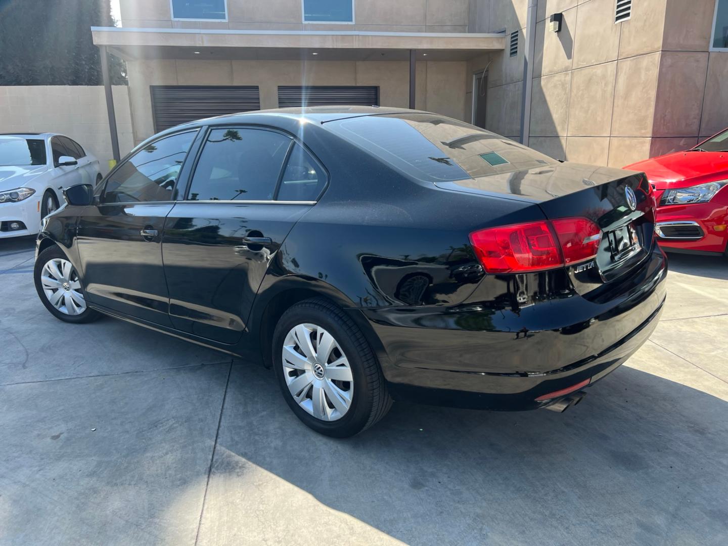 2013 /Black Volkswagen Jetta SE (3VWDP7AJ2DM) with an 2.5L L5 DOHC 20V engine, AUTOMATIC transmission, located at 30 S. Berkeley Avenue, Pasadena, CA, 91107, (626) 248-7567, 34.145447, -118.109398 - New Tires! Nice Interior! Looks and Drives good! *this vehicle has had prior structural damage. Bad credit? We can help! We are the bank. All our cars are thoroughly inspected and reconditioned by our technicians. FREE CARFAX report. Stop by or call to speak with our friendly staff. Whether you h - Photo#2