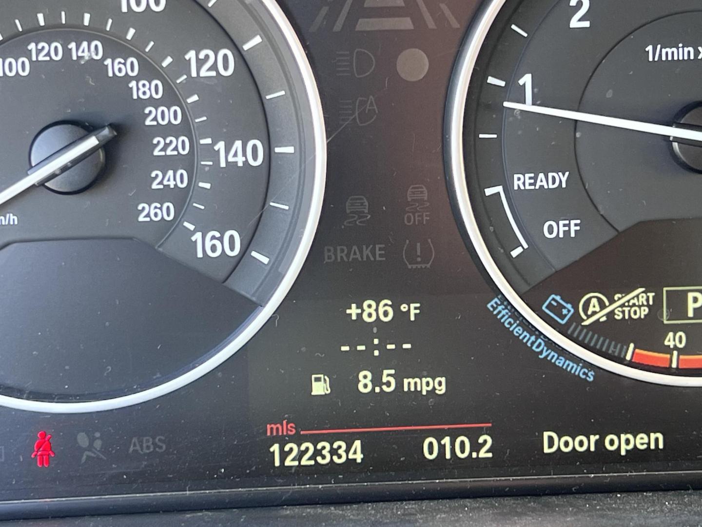 2013 Imperial Blue Metallic /Saddle Brown (Dakota Leather) BMW 3-Series 328i Sedan - SULEV (WBA3C1G51DN) with an 2.0L L4 DOHC 16V engine, Automatic transmission, located at 30 S. Berkeley Avenue, Pasadena, CA, 91107, (626) 248-7567, 34.145447, -118.109398 - 2013 BMW 3 Series Sedan – Buy Here Pay Here Pasadena, CA VIN: WBA3C1G51DNR44018 If you’re looking for a sporty, premium sedan that’s comfortable, efficient, and fun to drive, this 2013 BMW 3 Series is the sweet spot. Available now at Crown City Motors in Pasadena, CA, it delivers that cl - Photo#3
