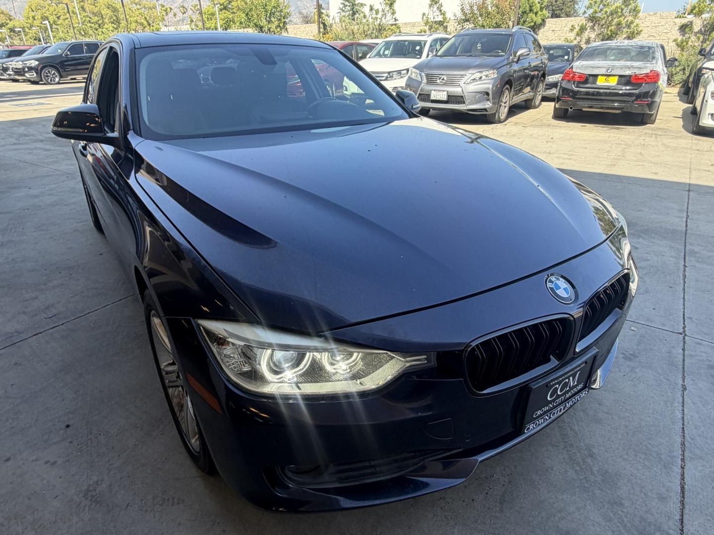 2013 BMW 3-Series 328i Sedan (WBA3A5C54DJ) with an 2.0L L4 DOHC 16V engine, Automatic transmission, located at 30 S. Berkeley Avenue, Pasadena, CA, 91107, (626) 248-7567, 34.145447, -118.109398 - Drive Luxury Today – BMW 3 Series Available at Crown City Motors – Easy Financing, Low Down Payment Options! If you’re searching for a luxury sedan that delivers performance, reliability, and prestige, this BMW 3 Series is exactly what you’ve been waiting for. Known as one of the most bal - Photo#5
