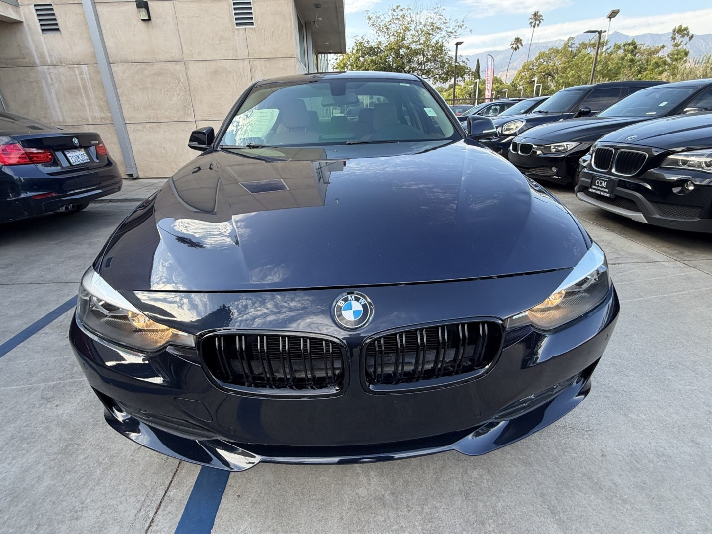 2013 BLUE BMW 3-Series 320i Sedan (WBA3B1C54DF) with an 2.0L L4 DOHC 16V engine, Manaul transmission, located at 30 S. Berkeley Avenue, Pasadena, CA, 91107, (626) 248-7567, 34.145447, -118.109398 - 2013 BMW 328i Sedan – Rare 6-Speed Manual – Buy Here Pay Here / Bad Credit Financing Enthusiasts and daily commuters, take note! Finding a modern sports sedan with a true row-your-own gearbox is nearly impossible, but Crown City Motors has this incredibly rare 2013 BMW 328i 6-Speed Manual Sedan- Photo#4