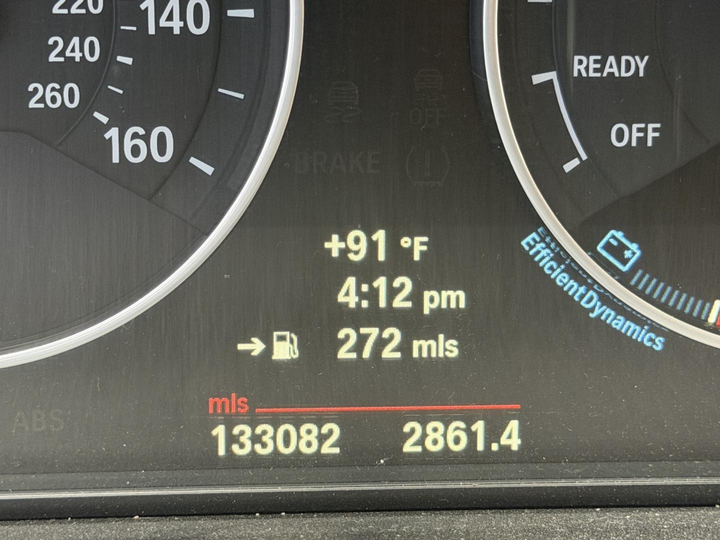 2013 Alpine White /Black BMW 3-Series 328i Sedan (WBA3C1C56DF) with an 2.0L L4 DOHC 16V engine, located at 30 S. Berkeley Avenue, Pasadena, CA, 91107, (626) 248-7567, 34.145447, -118.109398- Photo#3