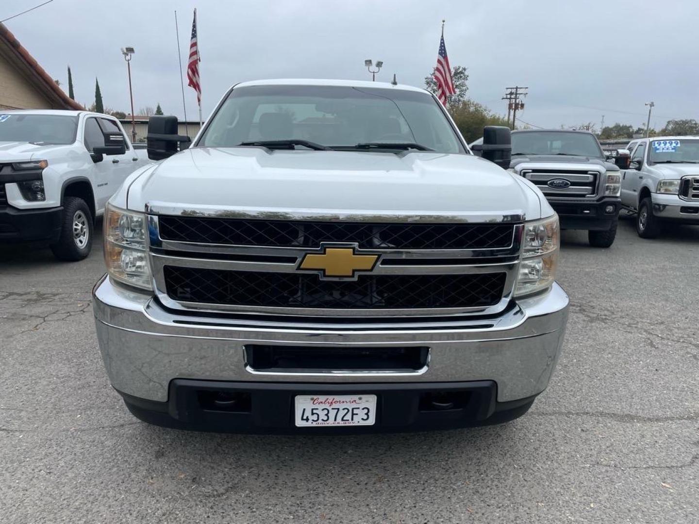 2013 Summit White Chevrolet Silverado 2500HD Work Truck (1GC0CVCG8DF) with an 6.0L 6.0L V8 360hp 380ft. lbs. Sequential Electronic Fuel Injection engine, 6-Speed Shiftable Automatic transmission, located at 800 Riverside Ave, Roseville, CA, 95678, 916-773-4549 & Toll Free: 866-719-4393, 38.732265, -121.291039 - Photo#7