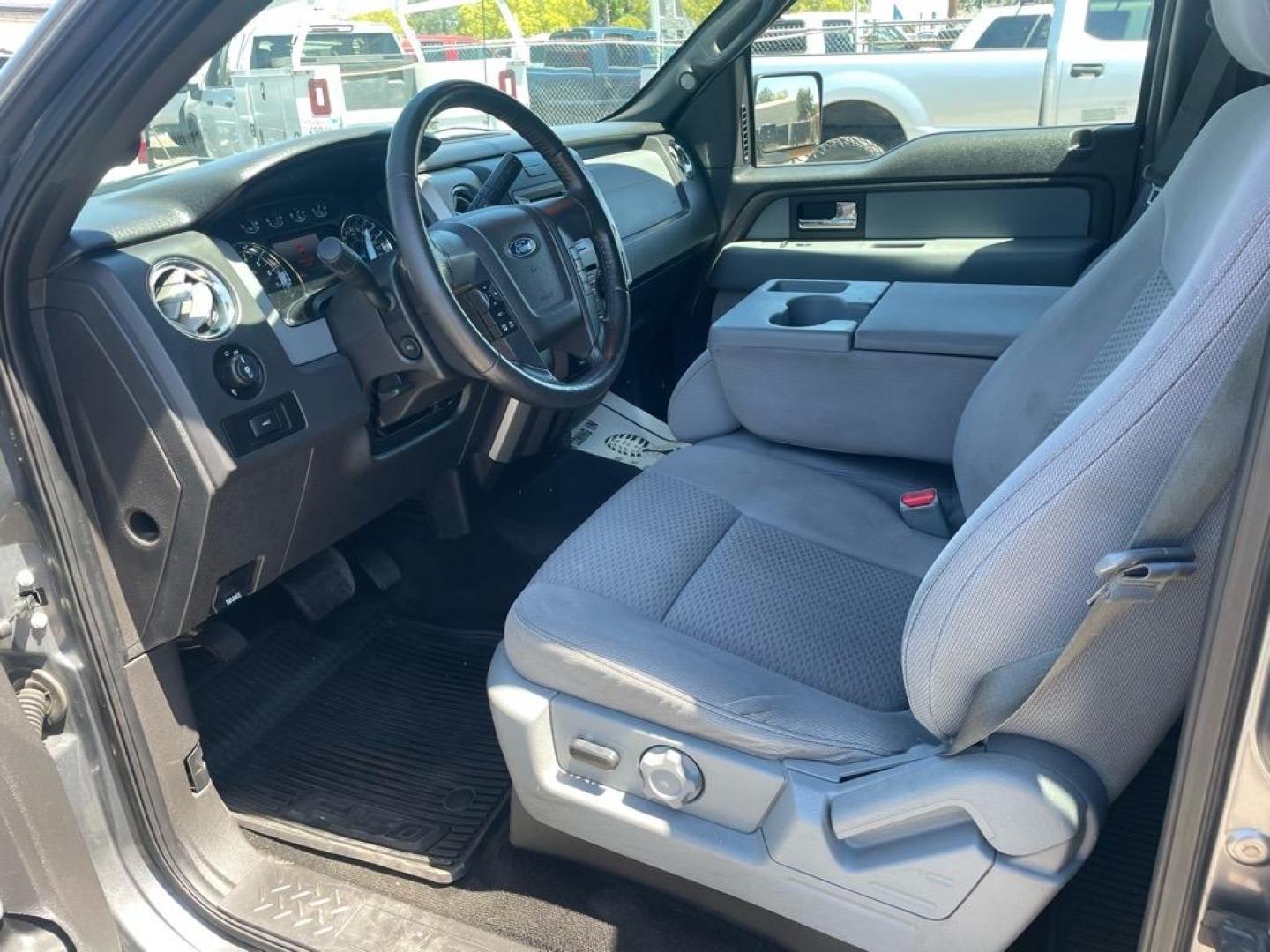 2013 Sterling Gray Metallic Ford F-150 XLT (1FTFW1ET6DK) with an 3.5L EcoBoost 3.5L Twin Turbo V6 365hp 420ft. lbs. Direct Injection engine, 6-Speed Automatic transmission, located at 800 Riverside Ave, Roseville, CA, 95678, 916-773-4549 & Toll Free: 866-719-4393, 38.732265, -121.291039 - 4X4 SUPERCREW XLT ECO BOOST LOW MILES SERVICE RECORDS - Photo#10