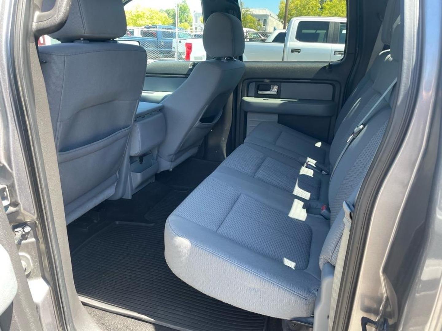 2013 Sterling Gray Metallic Ford F-150 XLT (1FTFW1ET6DK) with an 3.5L EcoBoost 3.5L Twin Turbo V6 365hp 420ft. lbs. Direct Injection engine, 6-Speed Automatic transmission, located at 800 Riverside Ave, Roseville, CA, 95678, 916-773-4549 & Toll Free: 866-719-4393, 38.732265, -121.291039 - 4X4 SUPERCREW XLT ECO BOOST LOW MILES SERVICE RECORDS - Photo#11