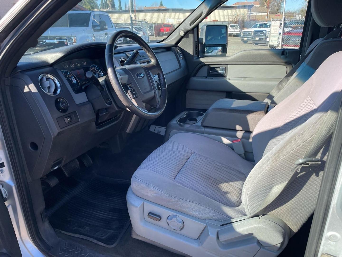2013 Ingot Silver Metallic Ford F-150 XLT (1FTFW1ET3DF) with an 3.5L EcoBoost 3.5L Twin Turbo V6 365hp 420ft. lbs. Direct Injection engine, 6-Speed Automatic transmission, located at 800 Riverside Ave, Roseville, CA, 95678, 916-773-4549 & Toll Free: 866-719-4393, 38.732265, -121.291039 - 4X4 SUPERCREW XLT ONE OWNER SERVICE RECORDS - Photo#10