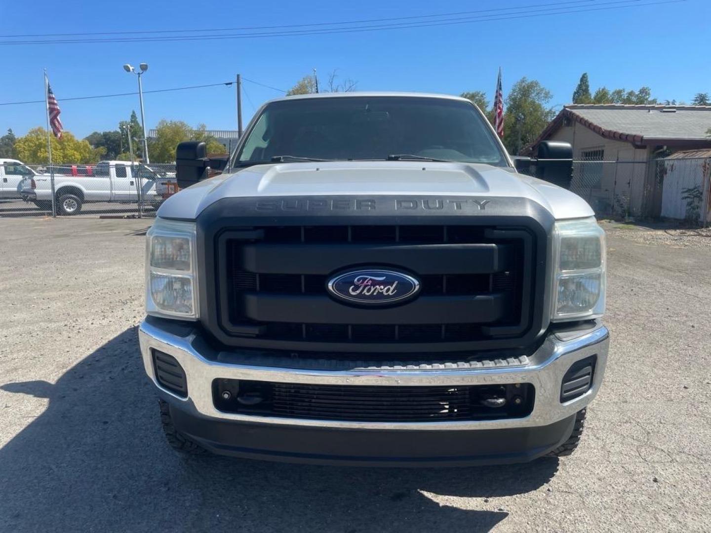 2013 Ingot Silver Metallic Ford F-250 Super Duty XL (1FT7X2BT6DE) with an 6.7L Power Stroke 6.7L Biodiesel Turbo V8 400hp 800ft. lbs. Common Rail Direct Injection engine, 6-Speed Shiftable Automatic transmission, located at 800 Riverside Ave, Roseville, CA, 95678, 916-773-4549 & Toll Free: 866-719-4393, 38.732265, -121.291039 - SUPER CAB DIESEL CLEAN CARFAX - Photo#7