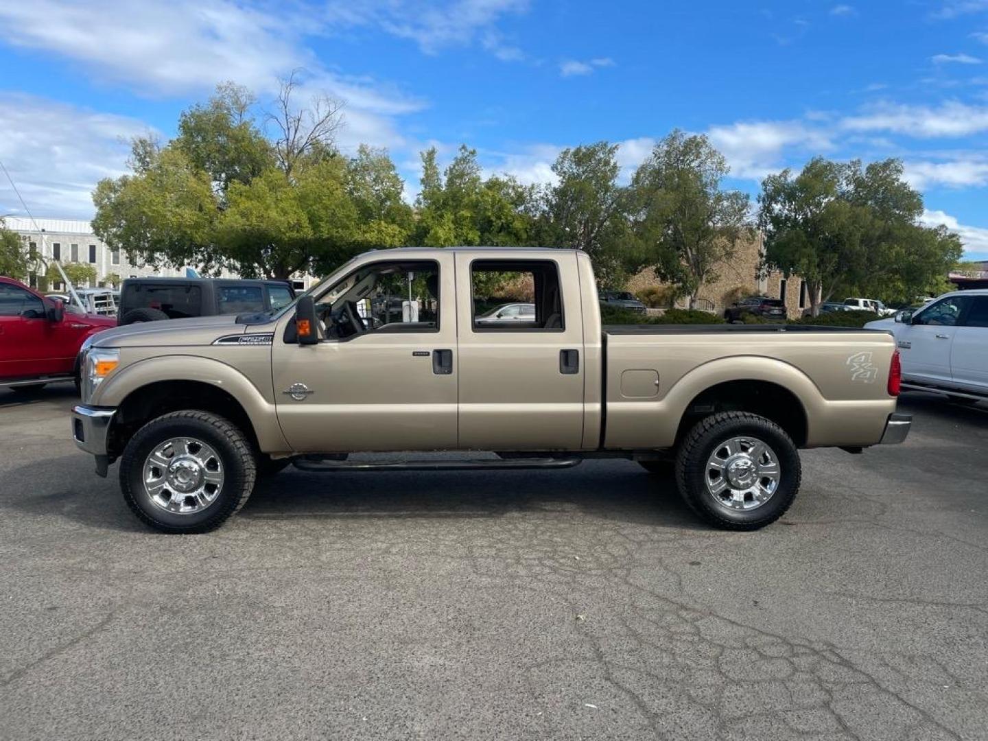 2013 Pale Adobe Metallic Ford F-250 Super Duty XLT (1FT7W2BT1DE) with an 6.7L Power Stroke 6.7L Biodiesel Turbo V8 400hp 800ft. lbs. Common Rail Direct Injection engine, 6-Speed Shiftable Automatic transmission, located at 800 Riverside Ave, Roseville, CA, 95678, 916-773-4549 & Toll Free: 866-719-4393, 38.732265, -121.291039 - DIESEL CREW CAB 4X4 XLT NEW TIRES CLEAN CARFAX - Photo#2