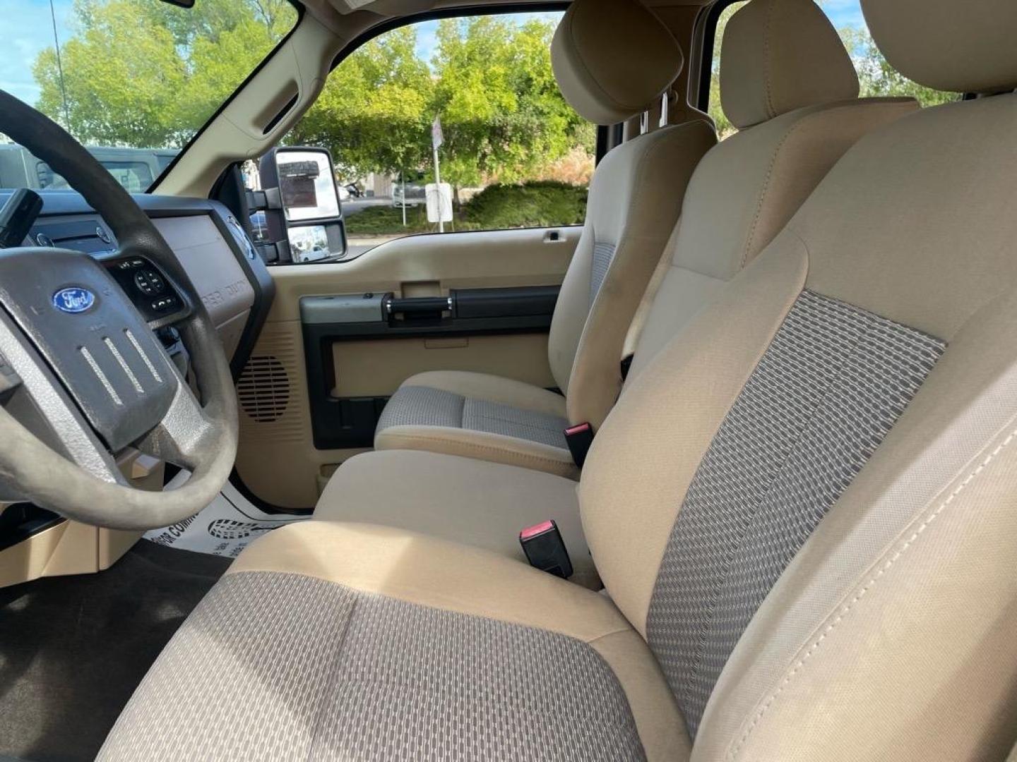 2013 Pale Adobe Metallic Ford F-250 Super Duty XLT (1FT7W2BT1DE) with an 6.7L Power Stroke 6.7L Biodiesel Turbo V8 400hp 800ft. lbs. Common Rail Direct Injection engine, 6-Speed Shiftable Automatic transmission, located at 800 Riverside Ave, Roseville, CA, 95678, 916-773-4549 & Toll Free: 866-719-4393, 38.732265, -121.291039 - DIESEL CREW CAB 4X4 XLT NEW TIRES CLEAN CARFAX - Photo#8
