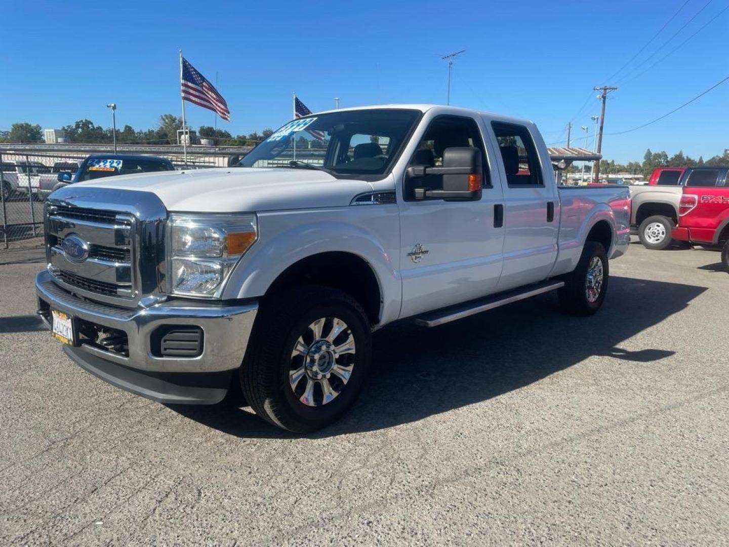 2013 Oxford White Ford F-250 Super Duty XLT (1FT7W2BT0DE) with an 6.7L Power Stroke 6.7L Biodiesel Turbo V8 400hp 800ft. lbs. Common Rail Direct Injection engine, 6-Speed Shiftable Automatic transmission, located at 800 Riverside Ave, Roseville, CA, 95678, 916-773-4549 & Toll Free: 866-719-4393, 38.732265, -121.291039 - DIESEL CREW CAB 4X4 XLT - Photo#0