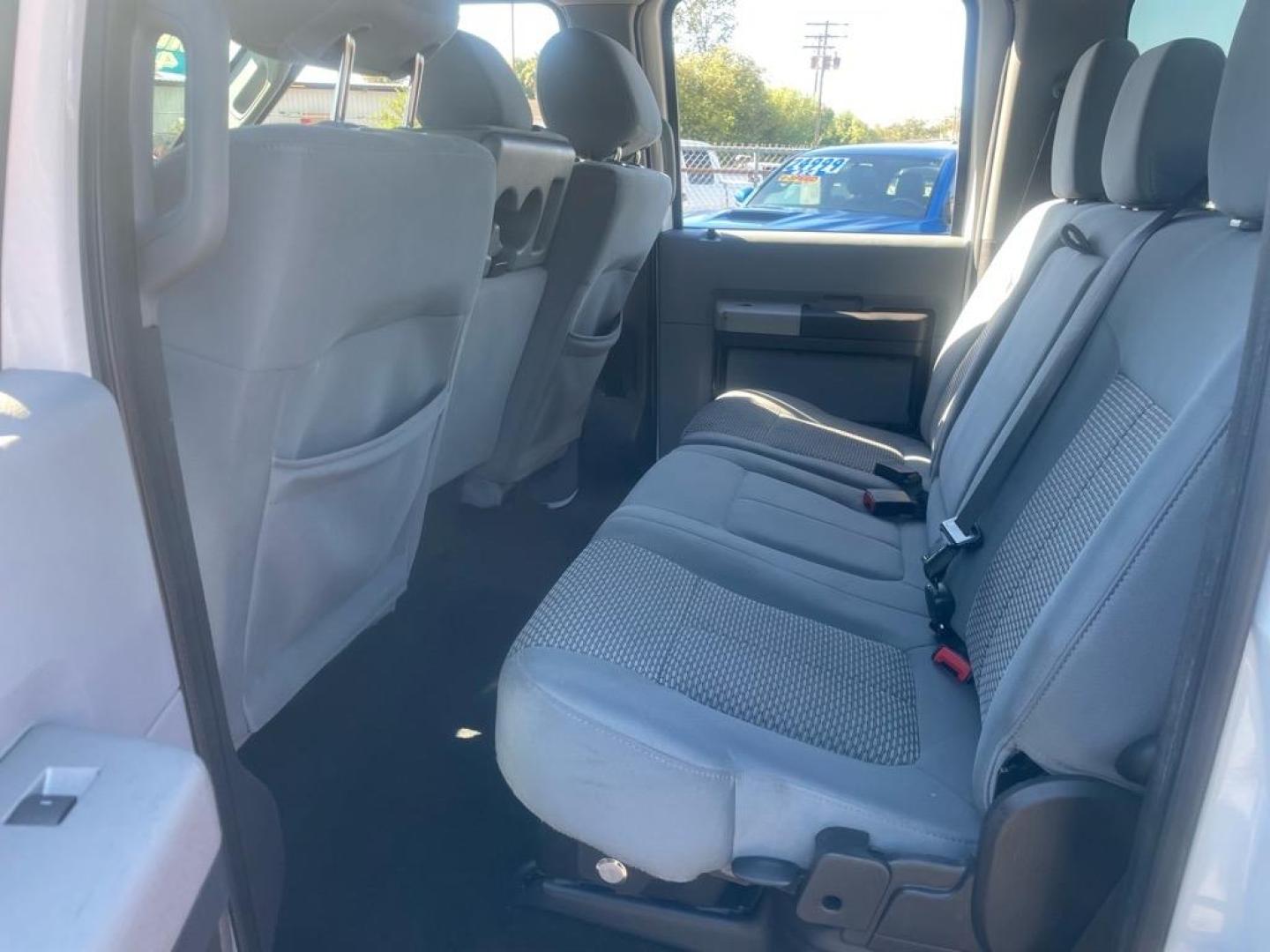 2013 Oxford White Ford F-250 Super Duty XLT (1FT7W2BT0DE) with an 6.7L Power Stroke 6.7L Biodiesel Turbo V8 400hp 800ft. lbs. Common Rail Direct Injection engine, 6-Speed Shiftable Automatic transmission, located at 800 Riverside Ave, Roseville, CA, 95678, 916-773-4549 & Toll Free: 866-719-4393, 38.732265, -121.291039 - DIESEL CREW CAB 4X4 XLT - Photo#11