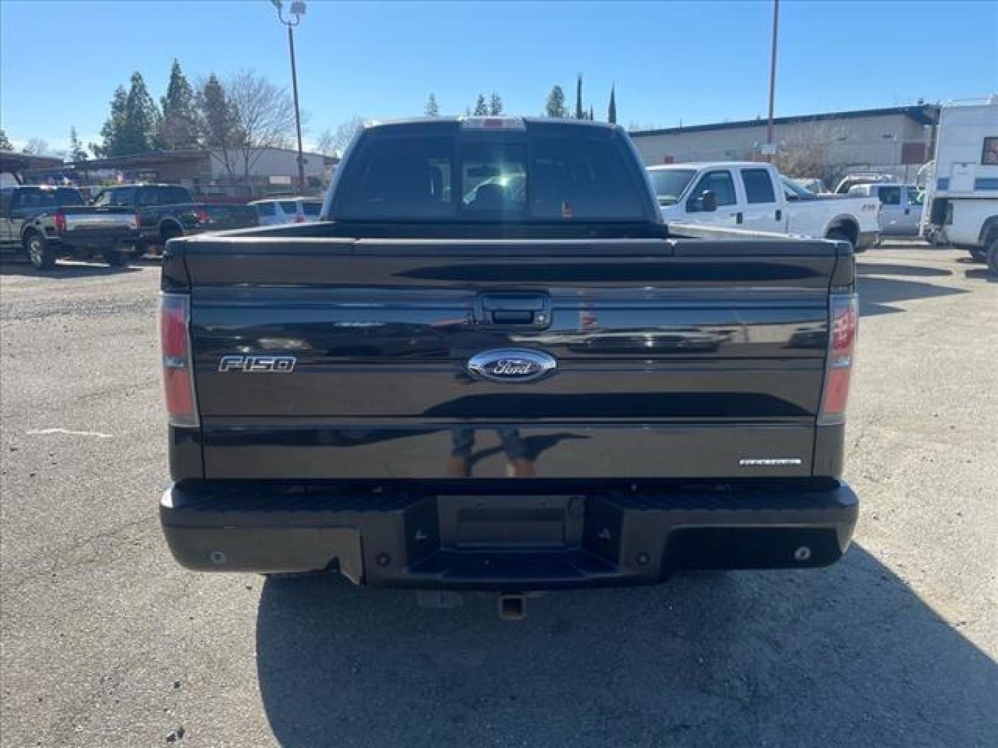 2013 Tuxedo Black Metallic Ford F-150 FX4 (1FTFW1EF3DK) with an 5.0L 5.0L Flex Fuel V8 360hp 380ft. lbs. Sequential Multiport Fuel Injection engine, 6-Speed Shiftable Automatic transmission, located at 800 Riverside Ave, Roseville, CA, 95678, 916-773-4549 & Toll Free: 866-719-4393, 38.732265, -121.291039 - 4X4 SUPERCREW FX4 5.0 V8 MOON ROOF CLEAN CARFAX - Photo#9