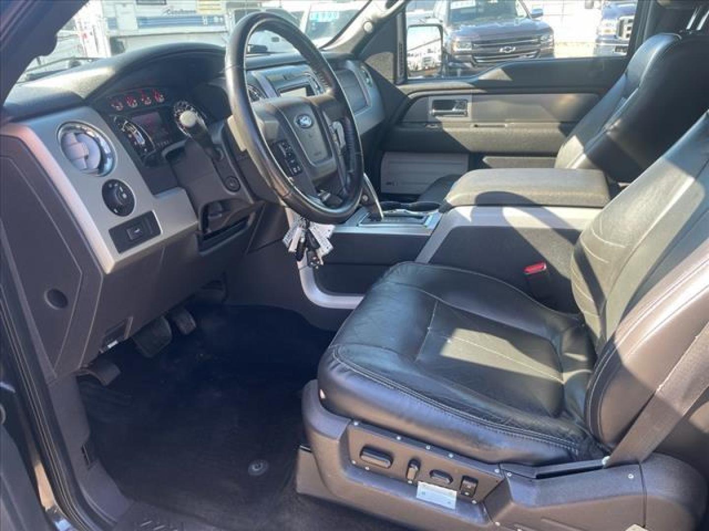 2013 Tuxedo Black Metallic Ford F-150 FX4 (1FTFW1EF3DK) with an 5.0L 5.0L Flex Fuel V8 360hp 380ft. lbs. Sequential Multiport Fuel Injection engine, 6-Speed Shiftable Automatic transmission, located at 800 Riverside Ave, Roseville, CA, 95678, 916-773-4549 & Toll Free: 866-719-4393, 38.732265, -121.291039 - 4X4 SUPERCREW FX4 5.0 V8 MOON ROOF CLEAN CARFAX - Photo#13