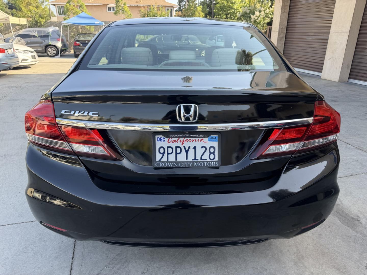 2013 Black /Grey Honda Civic LX Sedan 5-Speed AT (19XFB2F53DE) with an 1.8L L4 SOHC 16V engine, 5-Speed Automatic transmission, located at 30 S. Berkeley Avenue, Pasadena, CA, 91107, (626) 248-7567, 34.145447, -118.109398 - 2013 Honda Civic LX Sedan for Sale in Pasadena, California – Easy Financing Available Looking for a reliable used Honda Civic for sale in Pasadena, California? This 2013 Honda Civic LX Sedan offers the perfect combination of fuel economy, reliability, affordability, and Honda's legendary reputa - Photo#1