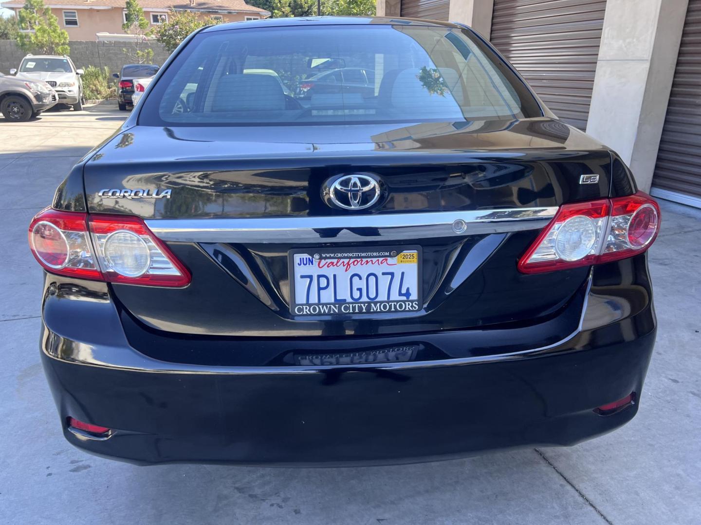 2013 Black /Black Toyota Corolla LE 4-Speed AT (5YFBU4EE0DP) with an 1.8L L4 DOHC 16V engine, 4-Speed Automatic transmission, located at 30 S. Berkeley Avenue, Pasadena, CA, 91107, (626) 248-7567, 34.145447, -118.109398 - Buy Here Pay Here Pasadena – 2013 Toyota Corolla LE | $500 Down Financing Available | Bad Credit OK Looking for a reliable, fuel-efficient, and affordable vehicle in Pasadena, CA? Crown City Motors has the perfect solution for you with our 2013 Toyota Corolla LE, available now with Buy Here Pay - Photo#3