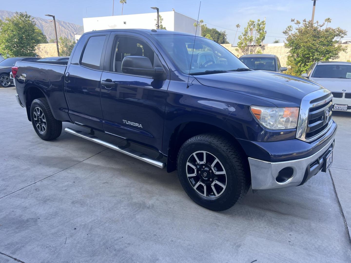 2013 Nautial Blue Metallic /Gray Toyota Tundra Tundra-Grade Double Cab 4.6L 2WD (5TFRM5F11DX) with an 4.6L V8 DOHC 32V engine, 5-Speed Automatic Overdrive transmission, located at 30 S. Berkeley Avenue, Pasadena, CA, 91107, (626) 248-7567, 34.145447, -118.109398 - Photo#6