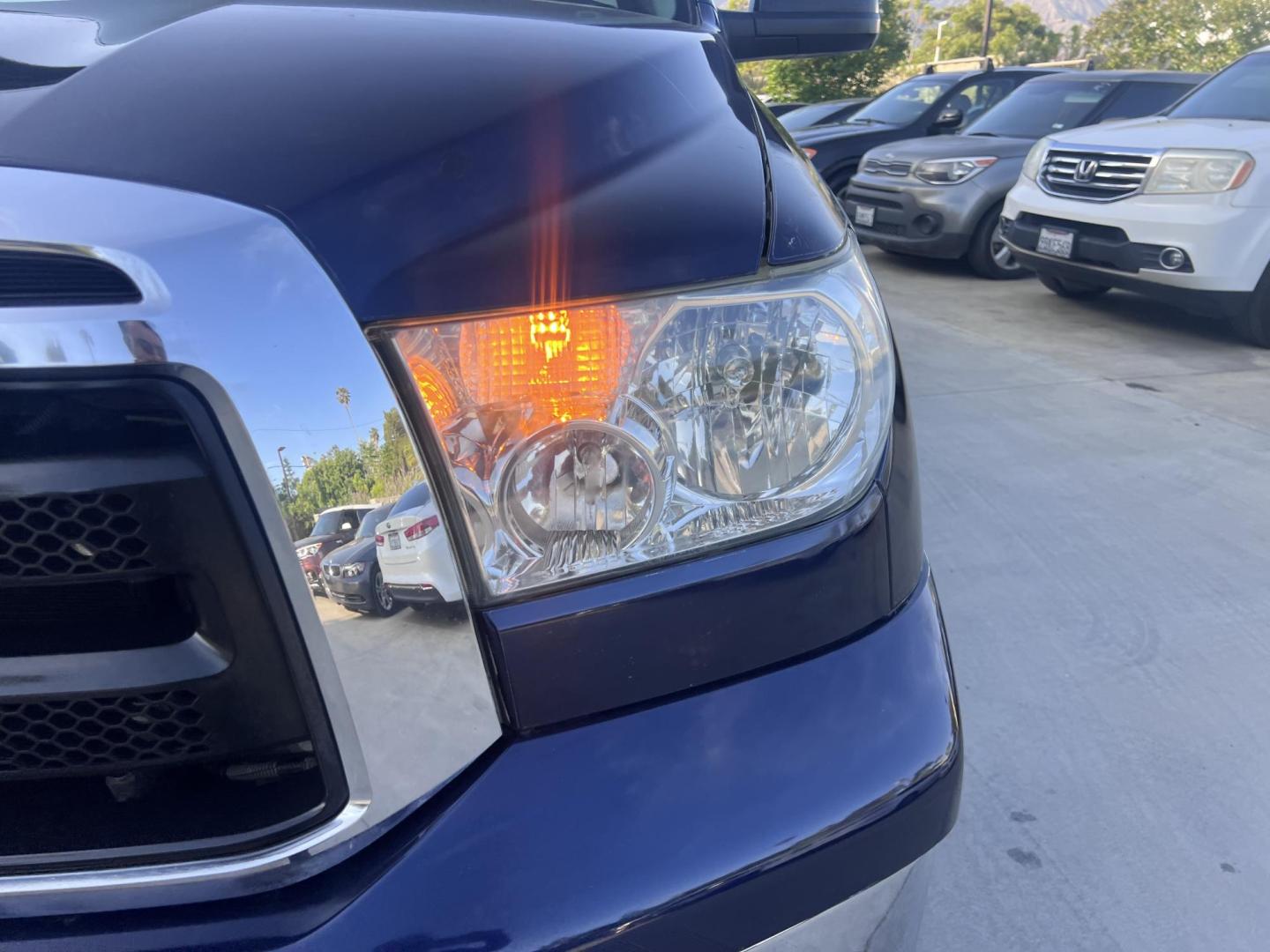 2013 Nautial Blue Metallic /Gray Toyota Tundra Tundra-Grade Double Cab 4.6L 2WD (5TFRM5F11DX) with an 4.6L V8 DOHC 32V engine, 5-Speed Automatic Overdrive transmission, located at 30 S. Berkeley Avenue, Pasadena, CA, 91107, (626) 248-7567, 34.145447, -118.109398 - Photo#9