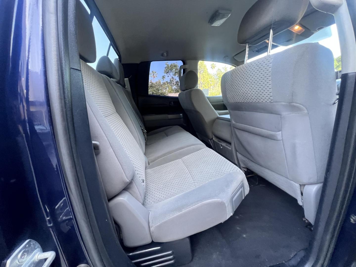 2013 Nautial Blue Metallic /Gray Toyota Tundra Tundra-Grade Double Cab 4.6L 2WD (5TFRM5F11DX) with an 4.6L V8 DOHC 32V engine, 5-Speed Automatic Overdrive transmission, located at 30 S. Berkeley Avenue, Pasadena, CA, 91107, (626) 248-7567, 34.145447, -118.109398 - Photo#18