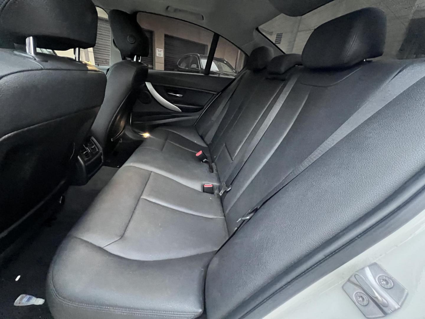 2014 Alpine White /Black BMW 3-Series 320i Sedan (WBA3C3G53EN) with an 2.0L L4 DOHC 16V engine, Automatic transmission, located at 30 S. Berkeley Avenue, Pasadena, CA, 91107, (626) 248-7567, 34.145447, -118.109398 - Experience luxury, performance, and affordability with this stunning 2014 BMW 320i, a vehicle that perfectly blends style, power, and advanced technology. Whether you're looking for a reliable commuter car or a sophisticated ride for your weekend adventures, the 2014 BMW 320i has you covered. And wi - Photo#25