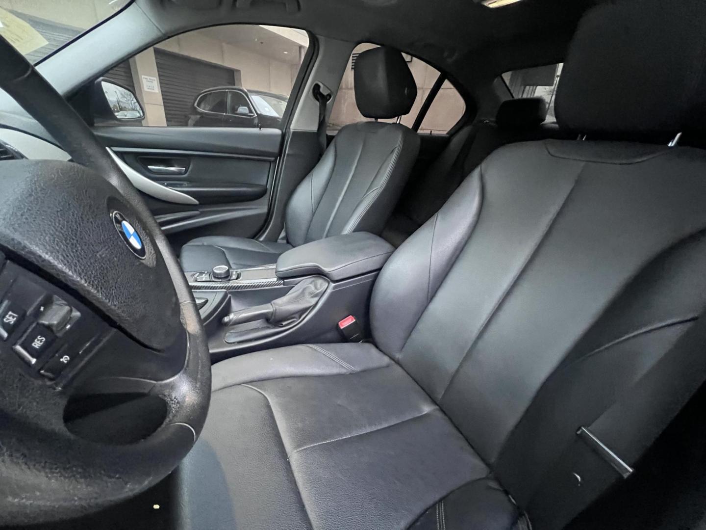 2014 Alpine White /Black BMW 3-Series 320i Sedan (WBA3C3G53EN) with an 2.0L L4 DOHC 16V engine, Automatic transmission, located at 30 S. Berkeley Avenue, Pasadena, CA, 91107, (626) 248-7567, 34.145447, -118.109398 - Experience luxury, performance, and affordability with this stunning 2014 BMW 320i, a vehicle that perfectly blends style, power, and advanced technology. Whether you're looking for a reliable commuter car or a sophisticated ride for your weekend adventures, the 2014 BMW 320i has you covered. And wi - Photo#26