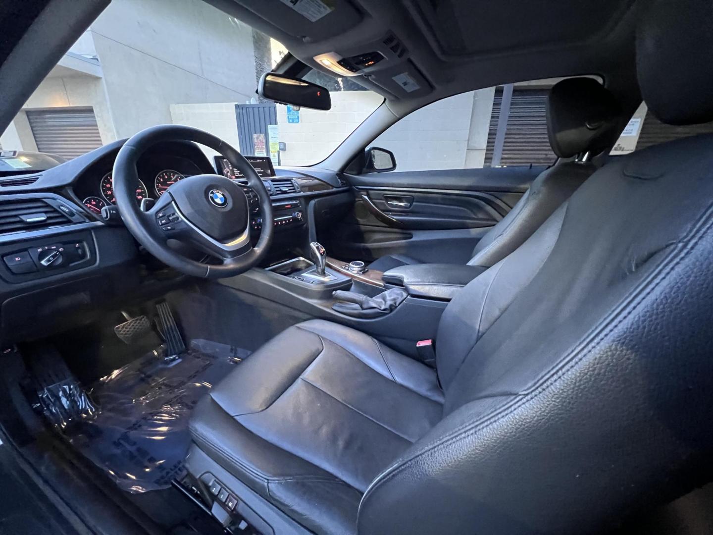 2014 Alpine White /Black BMW 4-Series 428i coupe (WBA3N3C5XEK) with an 2.0L L4 DOHC 16V engine, Automatic transmission, located at 30 S. Berkeley Avenue, Pasadena, CA, 91107, (626) 248-7567, 34.145447, -118.109398 - Photo#10