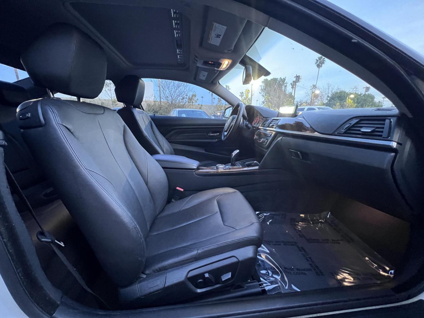 2014 Alpine White /Black BMW 4-Series 428i coupe (WBA3N3C5XEK) with an 2.0L L4 DOHC 16V engine, Automatic transmission, located at 30 S. Berkeley Avenue, Pasadena, CA, 91107, (626) 248-7567, 34.145447, -118.109398 - Photo#18