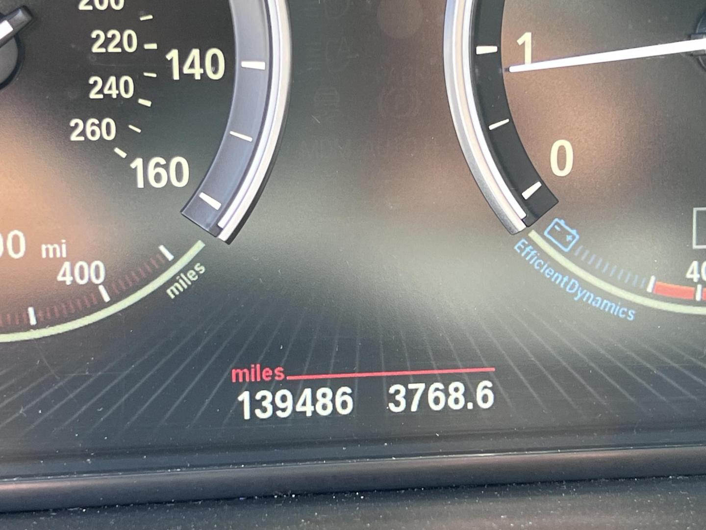 2014 Black /Black BMW 5-Series 528i (WBA5A5C55ED) with an 2.0L L4 DOHC 16V TURBO engine, 8-Speed Automatic transmission, located at 30 S. Berkeley Avenue, Pasadena, CA, 91107, (626) 248-7567, 34.145447, -118.109398 - New Tires! Navigation! Back-up camera! 2014 BMW 528 - Buy Here Pay Here Dealer - Bad Credit Used Car Auto Financing Discover the elegance and performance of the 2014 BMW 528 at our dealership, where luxury meets affordability. This sleek sedan is loaded with premium features to enhance your dri - Photo#2