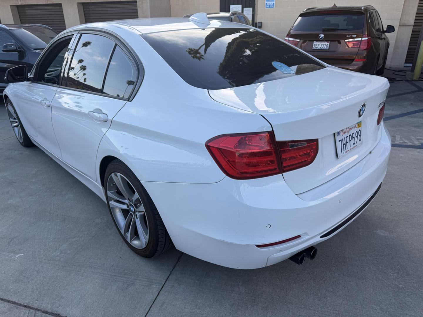 2014 BMW 3-Series 328i Sedan (WBA3C1C54EK) with an 2.0L L4 DOHC 16V engine, located at 30 S. Berkeley Avenue, Pasadena, CA, 91107, (626) 248-7567, 34.145447, -118.109398 - 2014 BMW 3 Series – White – Only 79,000 Miles – Buy Here Pay Here – Pasadena, CA VIN: WBA3C1C54EK113623 Looking for a low-mileage white BMW 3 Series with easy financing in Pasadena? This 2014 BMW 3 Series (VIN: WBA3C1C54EK113623) has only 79,000 miles, which is well below average for i - Photo#2