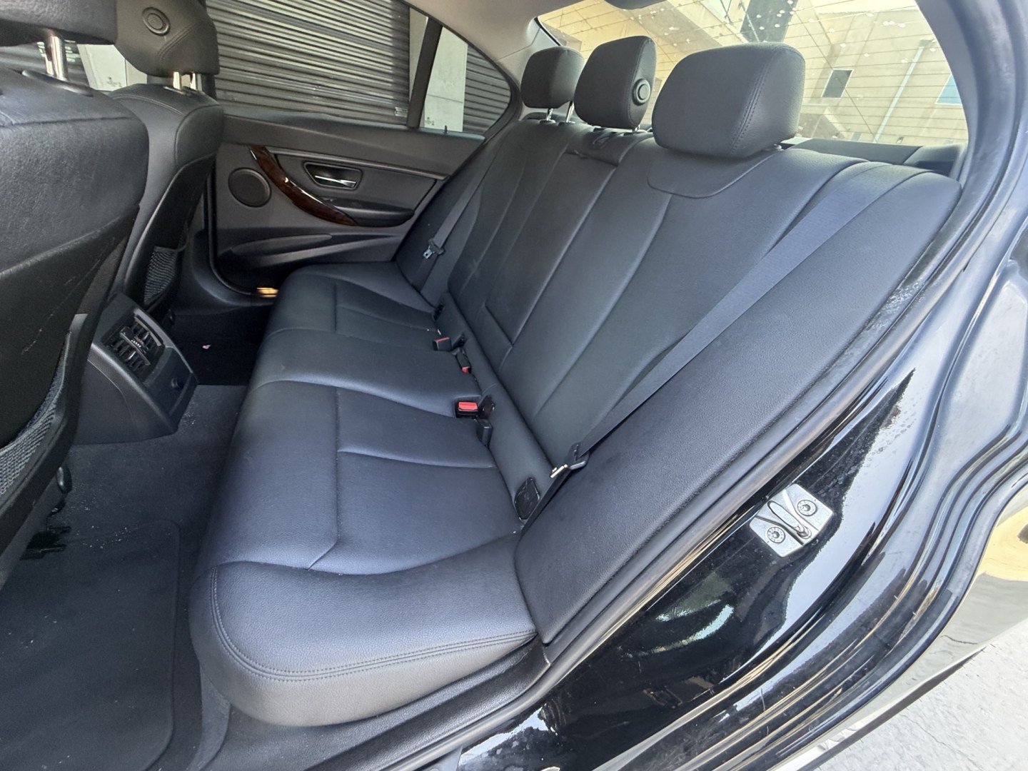2014 Black /black BMW 3-Series 328i Sedan (WBA3C1C50EK) with an 2.0L L4 DOHC 16V engine, located at 30 S. Berkeley Avenue, Pasadena, CA, 91107, (626) 248-7567, 34.145447, -118.109398 - Decoding VIN WBA3C1C50EK105986: Vehicle: 2014 BMW 3 Series 320i Sedan (F30 Generation) Engine: 2.0L TwinPower Turbo Inline 4-Cylinder Drivetrain: Rear-Wheel Drive (RWD) Another great F30 3 Series for your sales line! A clean 2014 BMW 320i Sedan is one of the most reliable volume movers f- Photo#8