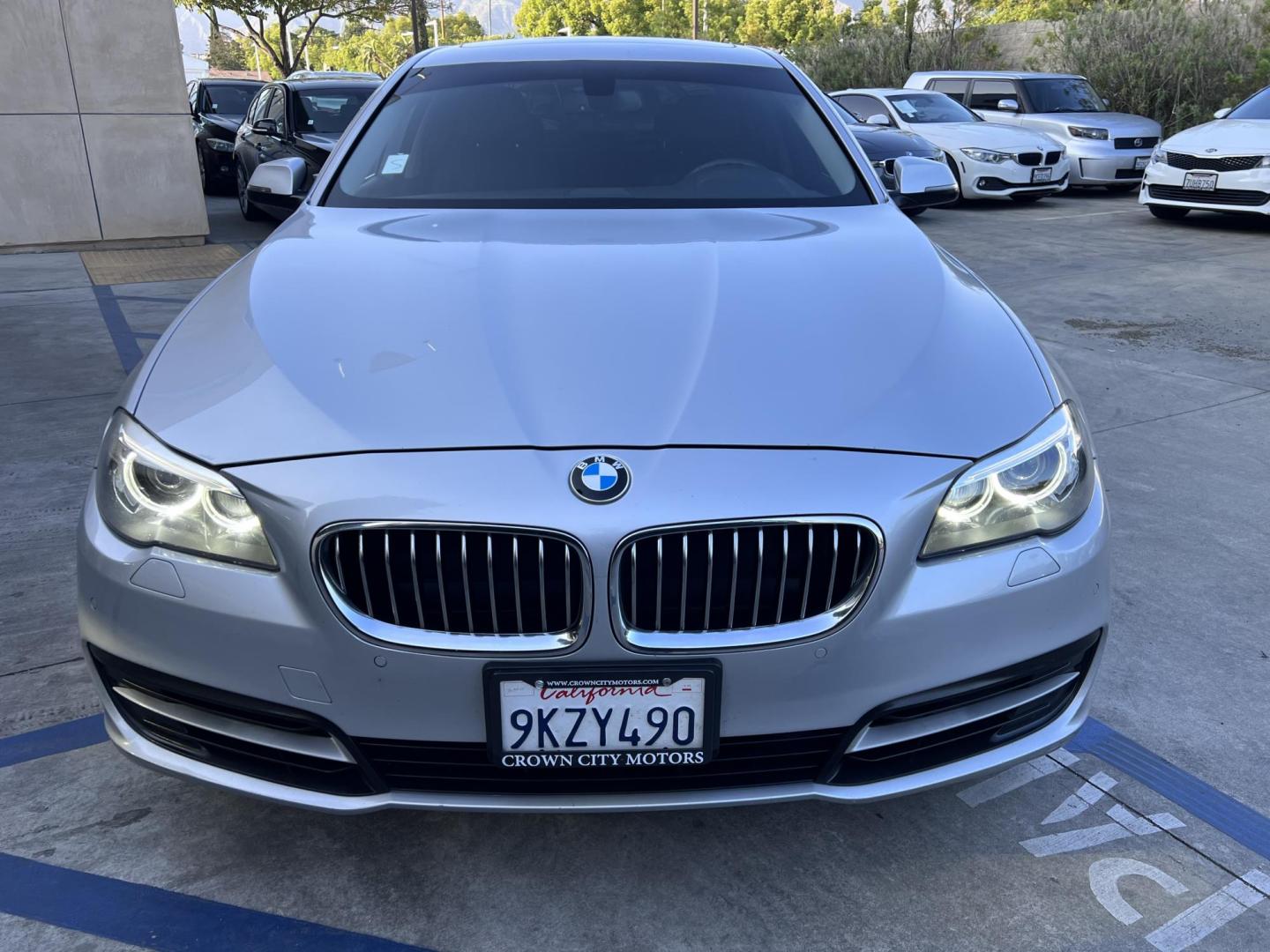 2014 /Gray BMW 5-Series 528i (WBA5A5C53ED) with an 2.0L L4 DOHC 16V TURBO engine, 8-Speed Automatic transmission, located at 30 S. Berkeley Avenue, Pasadena, CA, 91107, (626) 248-7567, 34.145447, -118.109398 - Leather seats! Back up camera! Moon-roof! Navigation! This 2014 BMW 5-Series 528i Crown City Motors is a used “Buy Here Pay Here” car dealer in Pasadena CA. “Buy Here Pay Here” financing, means that when you purchase your vehicle from our dealership, that you make the payments to the deal - Photo#7