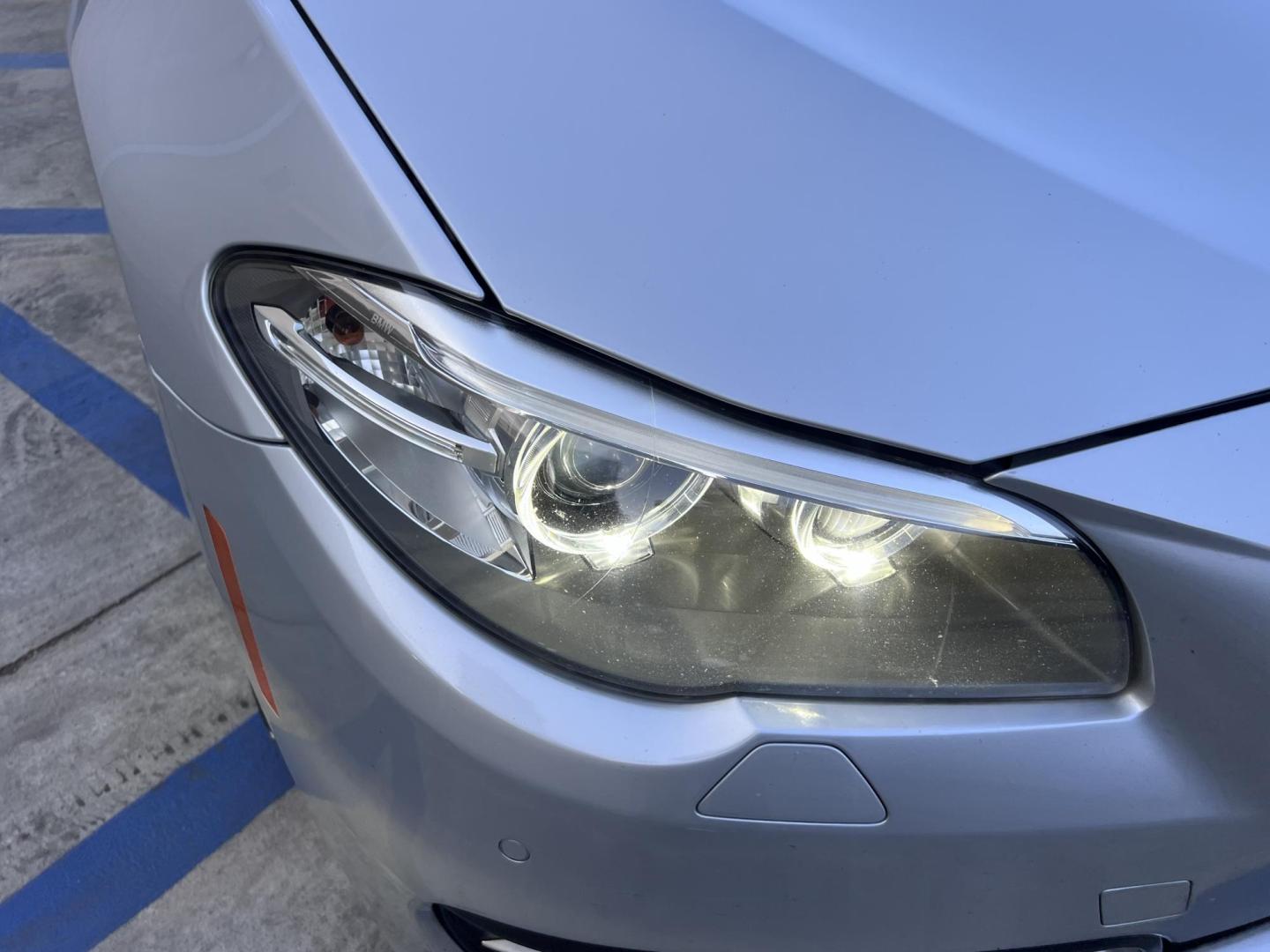2014 /Gray BMW 5-Series 528i (WBA5A5C53ED) with an 2.0L L4 DOHC 16V TURBO engine, 8-Speed Automatic transmission, located at 30 S. Berkeley Avenue, Pasadena, CA, 91107, (626) 248-7567, 34.145447, -118.109398 - Leather seats! Back up camera! Moon-roof! Navigation! This 2014 BMW 5-Series 528i Crown City Motors is a used “Buy Here Pay Here” car dealer in Pasadena CA. “Buy Here Pay Here” financing, means that when you purchase your vehicle from our dealership, that you make the payments to the deal - Photo#9