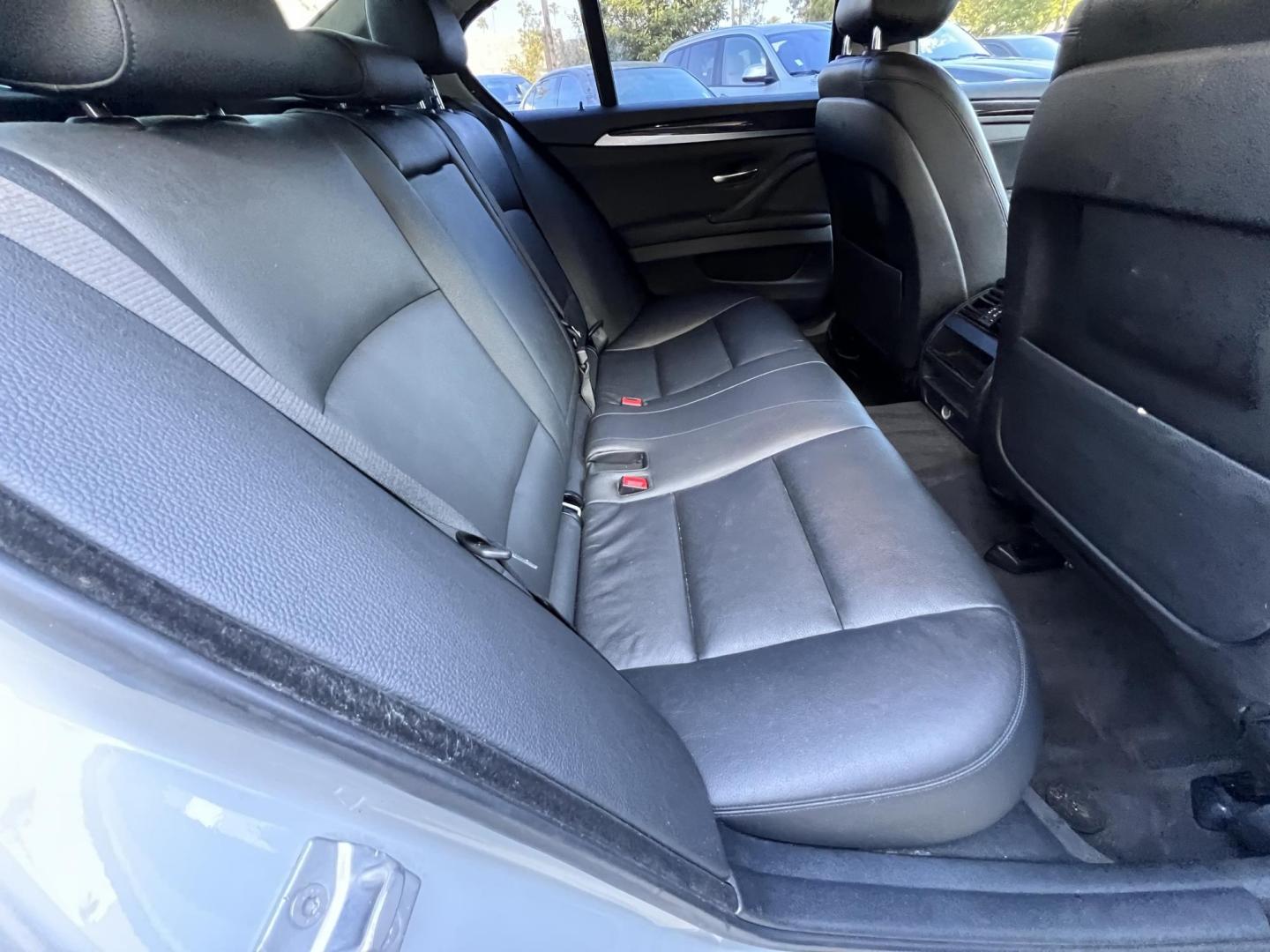 2014 /Gray BMW 5-Series 528i (WBA5A5C53ED) with an 2.0L L4 DOHC 16V TURBO engine, 8-Speed Automatic transmission, located at 30 S. Berkeley Avenue, Pasadena, CA, 91107, (626) 248-7567, 34.145447, -118.109398 - Leather seats! Back up camera! Moon-roof! Navigation! This 2014 BMW 5-Series 528i Crown City Motors is a used “Buy Here Pay Here” car dealer in Pasadena CA. “Buy Here Pay Here” financing, means that when you purchase your vehicle from our dealership, that you make the payments to the deal - Photo#20