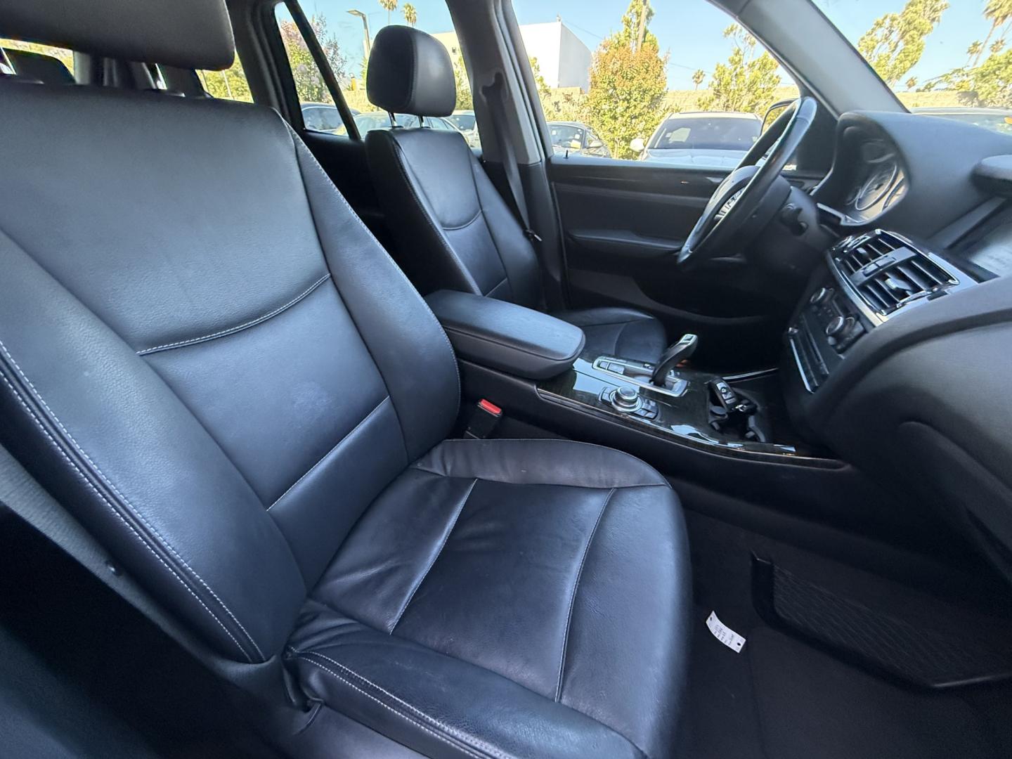 2014 Gray metallic /Black BMW X3 xDrive28i (5UXWX9C59E0) with an 2.0L L4 DOHC 16V engine, 8-Speed Automatic transmission, located at 30 S. Berkeley Avenue, Pasadena, CA, 91107, (626) 248-7567, 34.145447, -118.109398 - 2014 BMW X3 xDrive35i AWD – Luxury, Performance, and All-Weather Confidence Looking for a luxury SUV that delivers exhilarating performance, premium comfort, and advanced German engineering? This 2014 BMW X3 xDrive35i AWD is an outstanding choice. Powered by BMW's legendary turbocharged 3.0L in - Photo#7